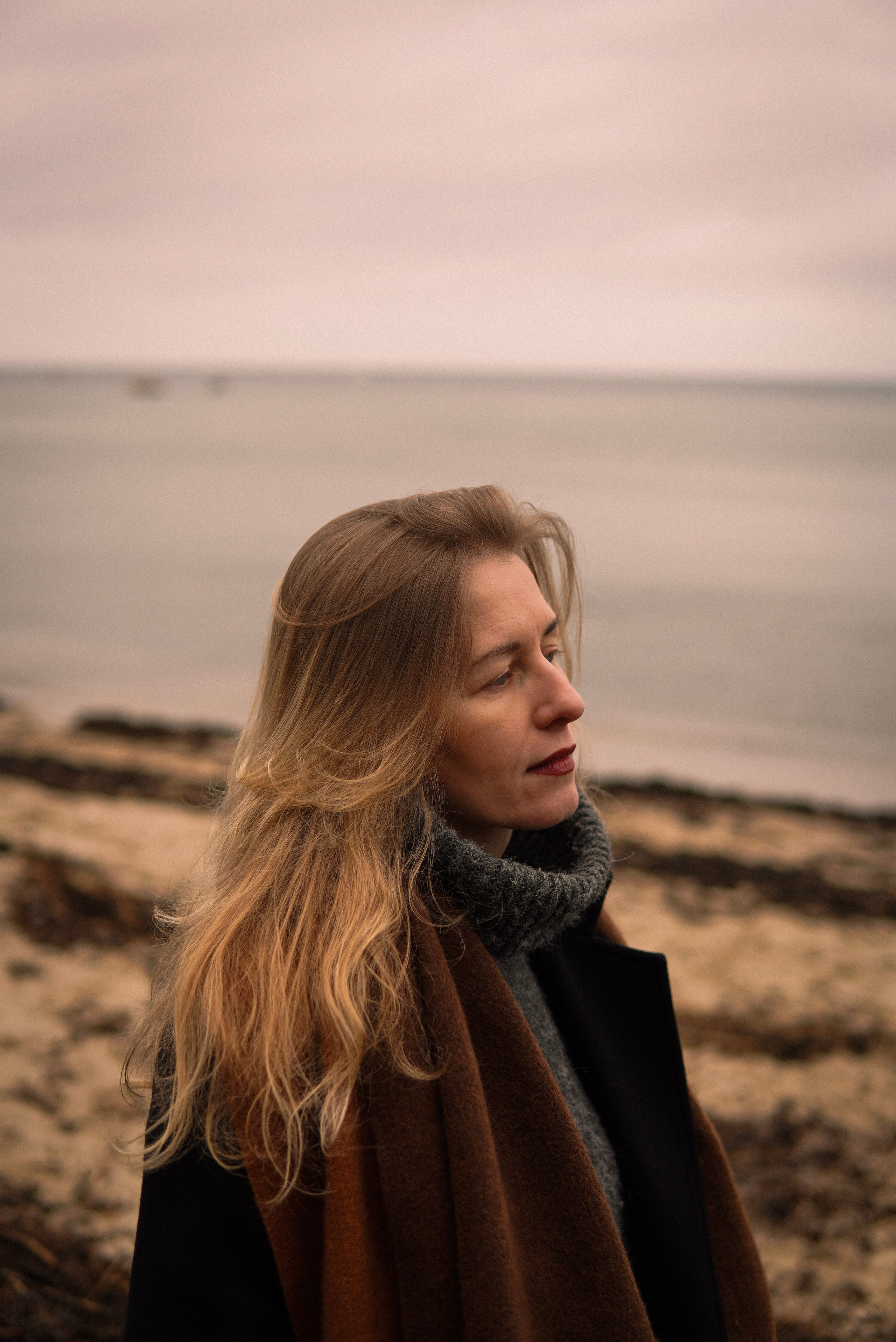 Rannal. Meeste ja naiste fotograaf Tallinnas Anna Sipari