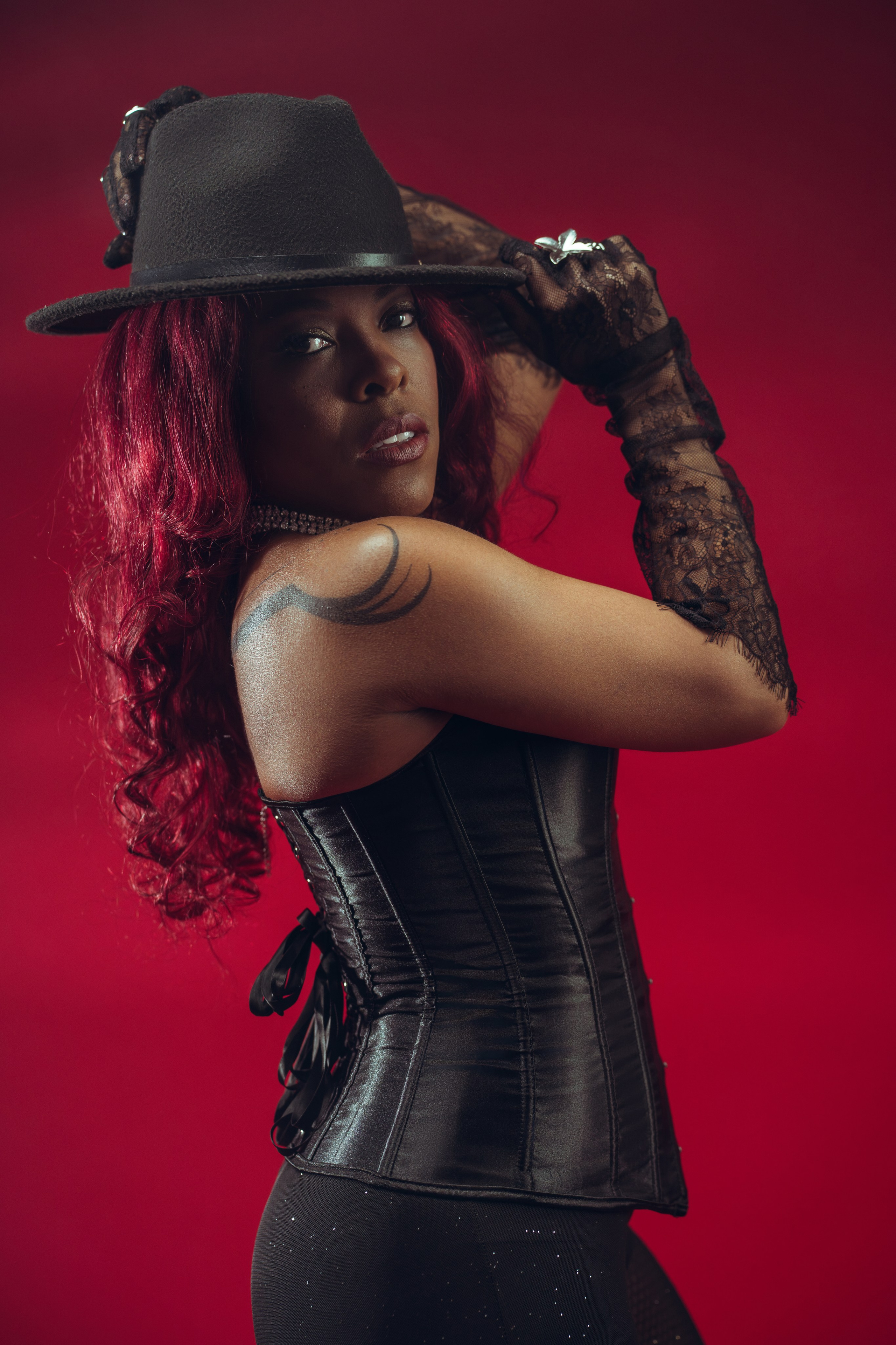 Aliana Duet. Nifty photography — коммерческий и портретный фотограф в Ташкенте. Студийная и выездная съёмка