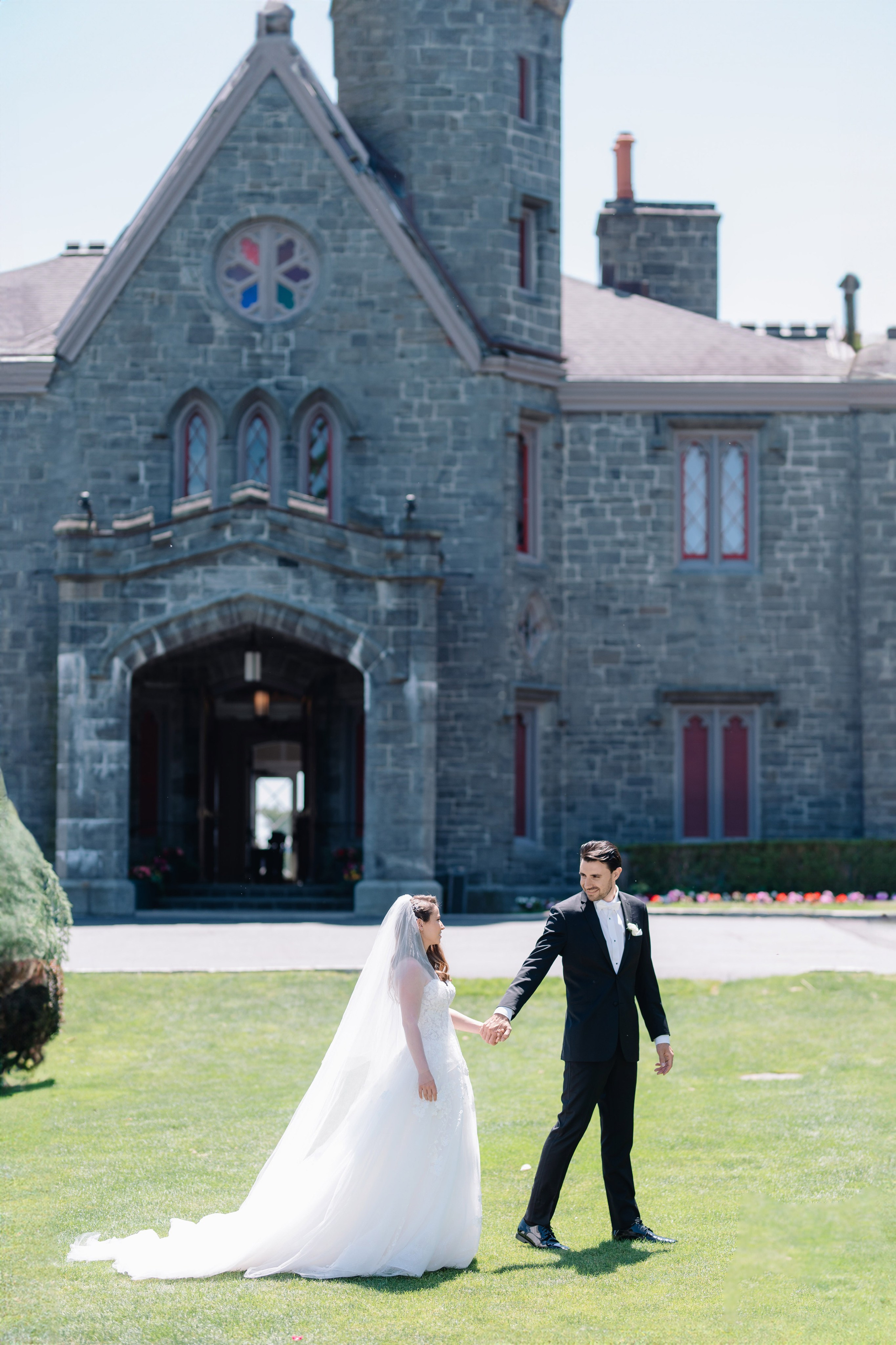 Dave and Lara – Wedding at Whitby Castle, New York