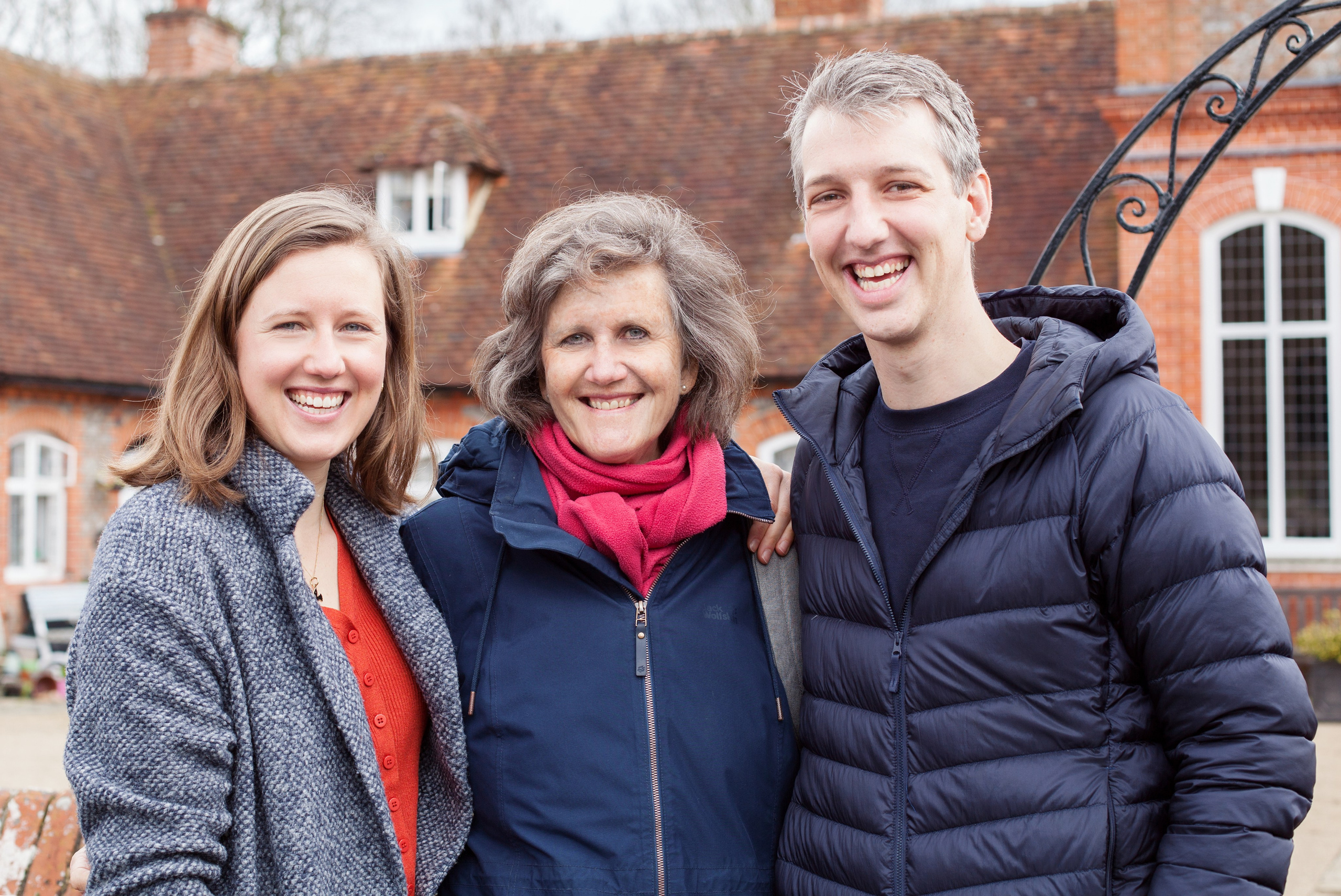 Family and Wedding. Photographer Anya Goldenberg. Works in Reading and surrounding areas