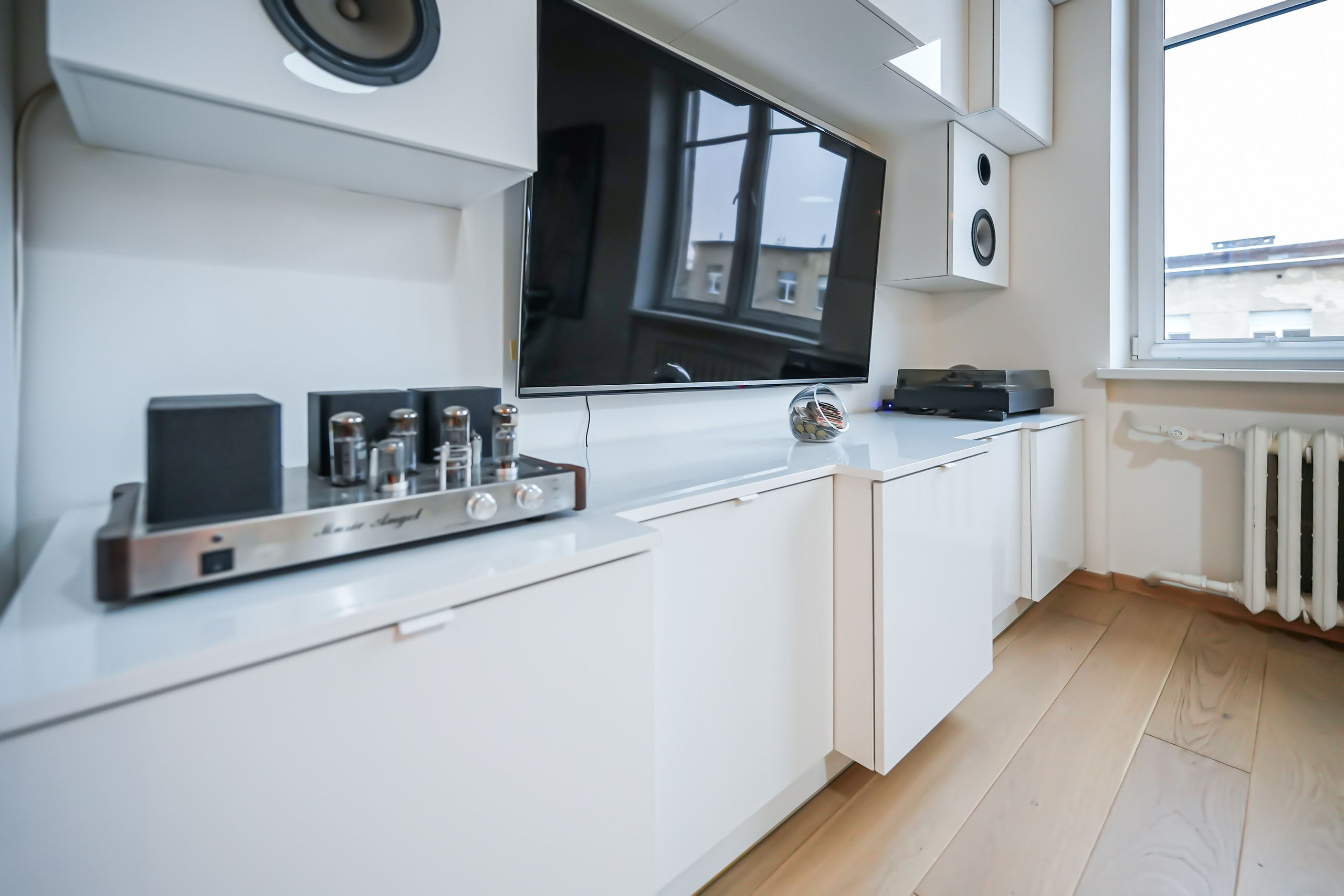 Butų, gyvenamųjų namų, komercinių patalpų fotografavimas. Elina Sapiega fotografė Vilniuje