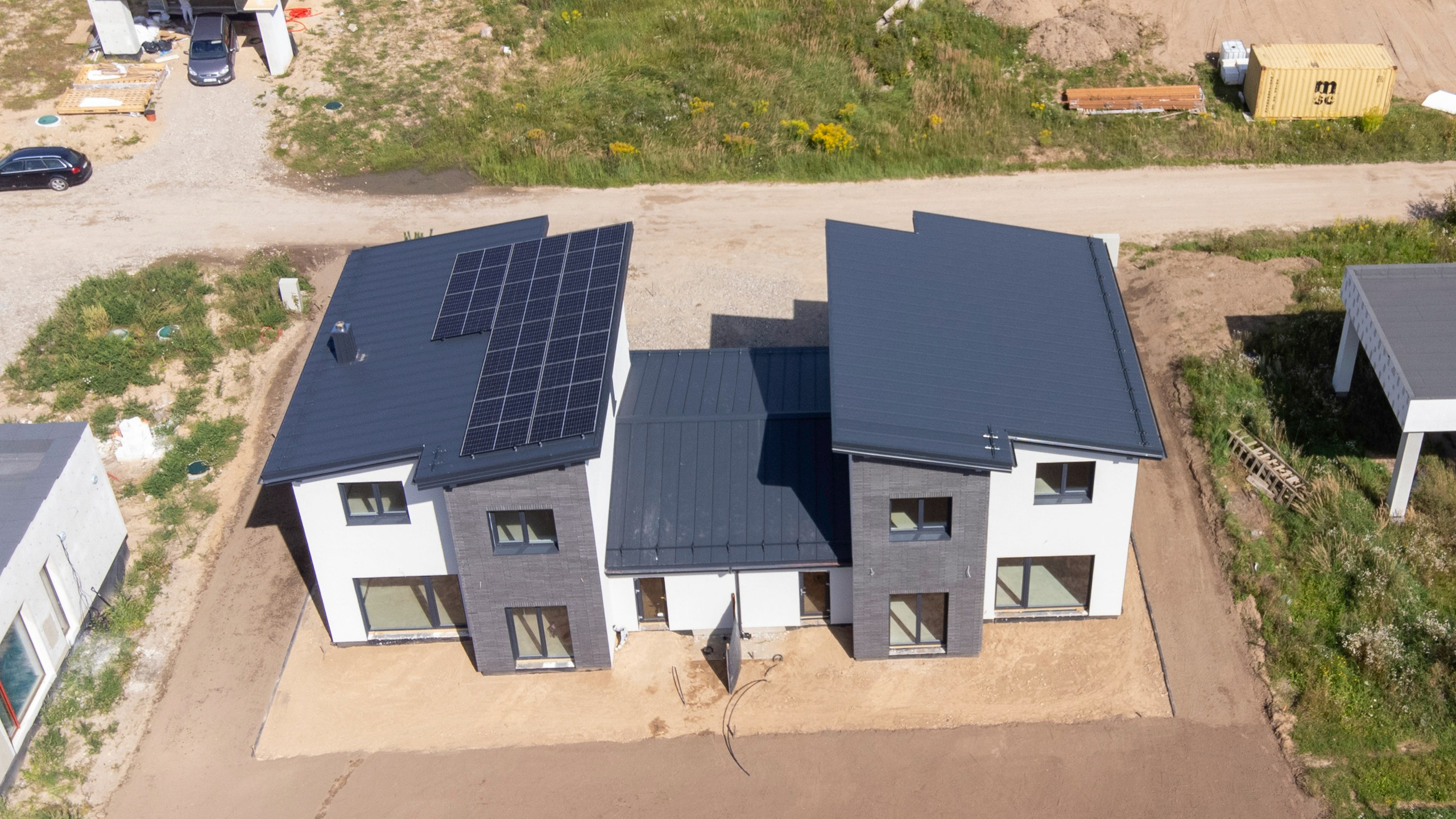 Debesų g. 4, Salotė. Elina Sapiega fotografė Vilniuje