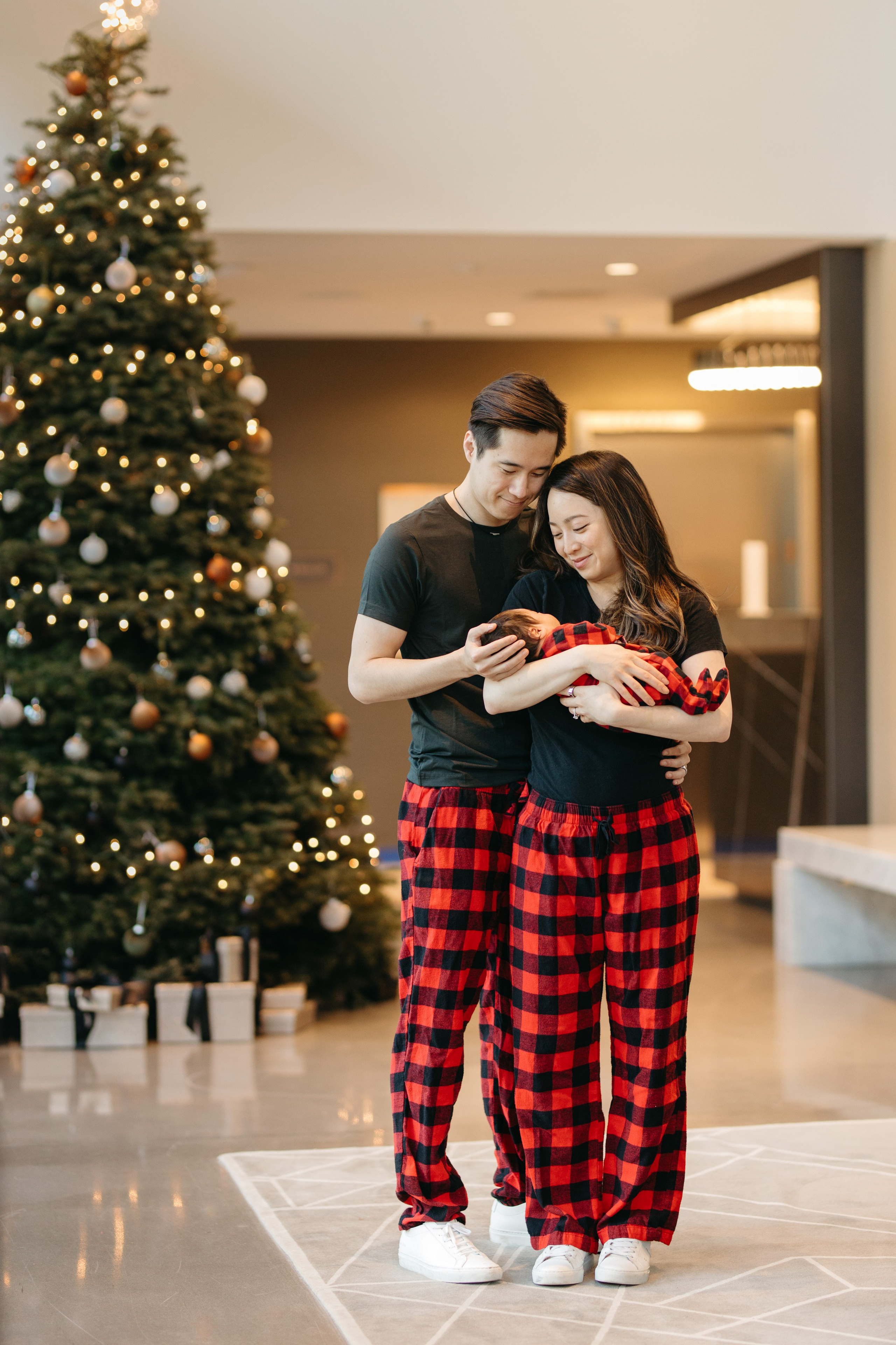 Merry Christmas!. Maternity, newborn photographer in the Bay Area|Iryna Rakivnenko