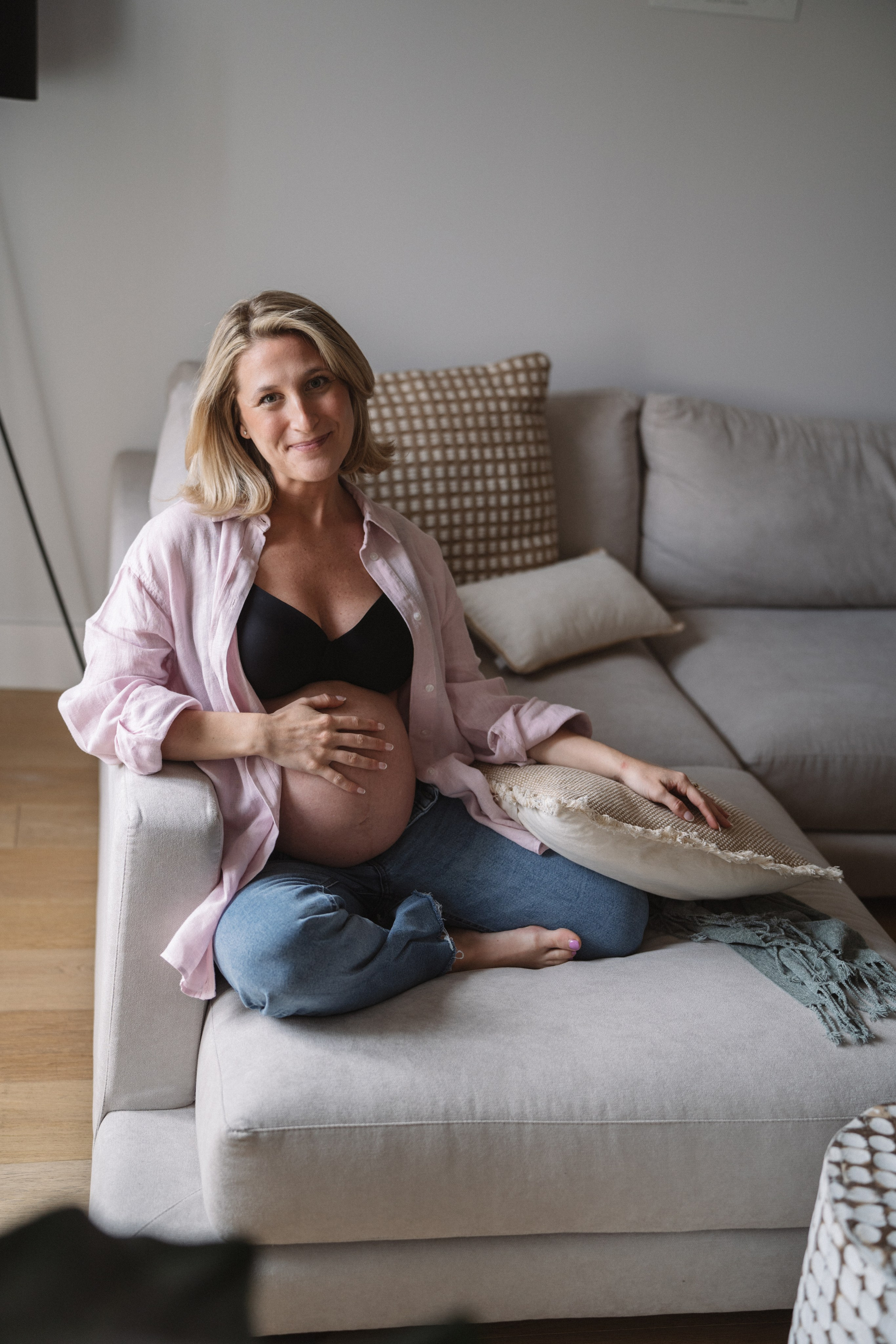 Fotógrafo de sesiones para embarazadas en Madrid. Fotógrafo en Madrid, España. Alyona Belyaninova