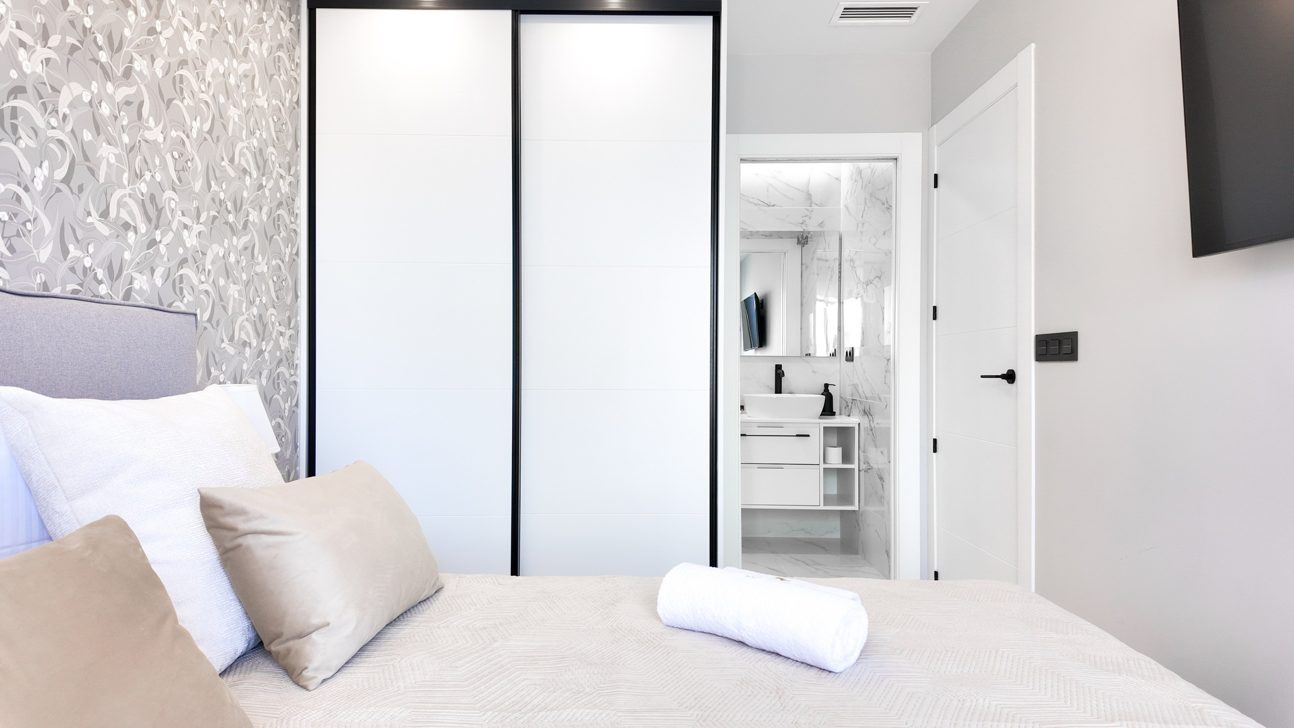 PALMVIEW I&M GROUP. Baby Beast