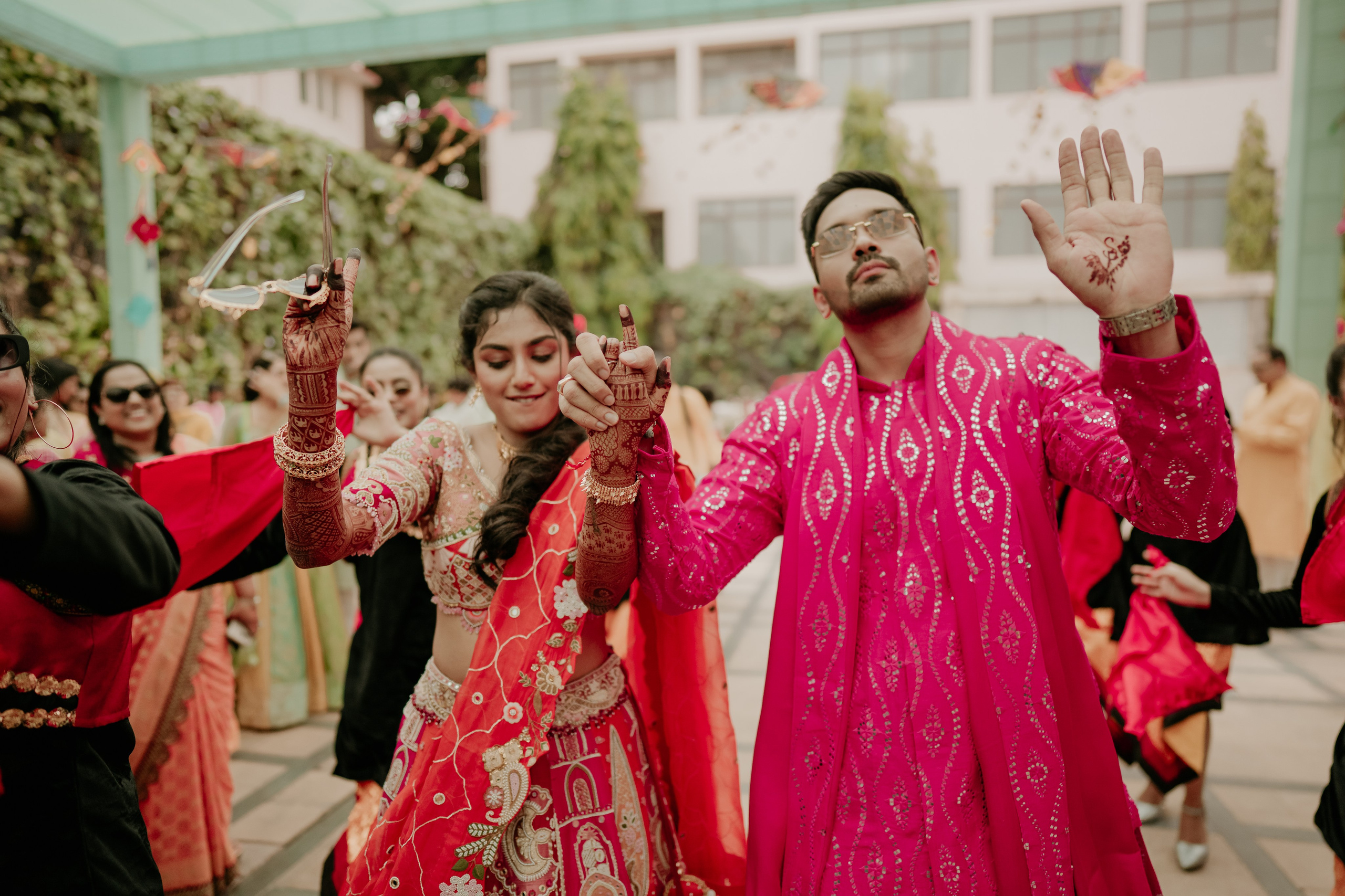HALDI & MEHANDI. Wedding photographer Stalen Robert