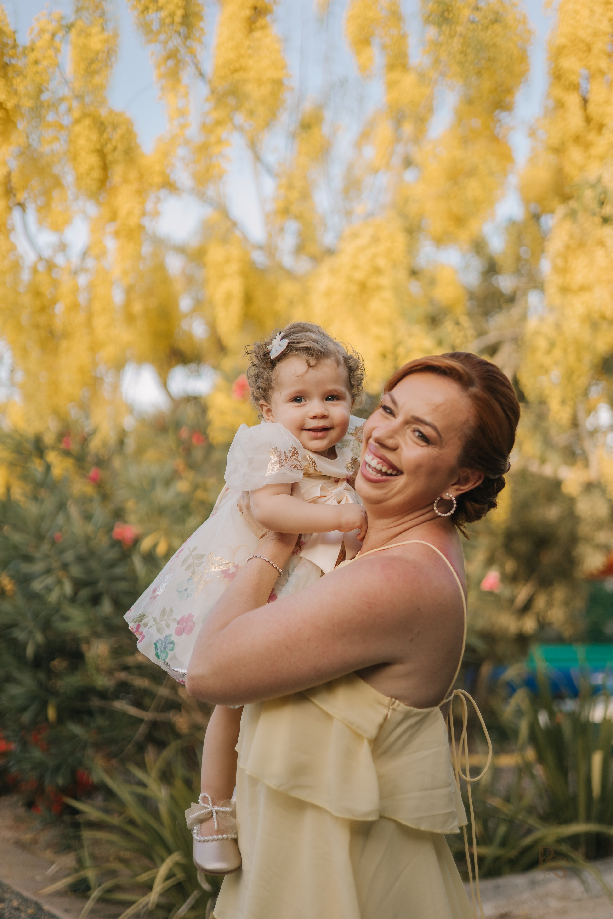 Aurora — 1 ano. Fotógrafo Richard Silvestre — Casamentos na Bahia