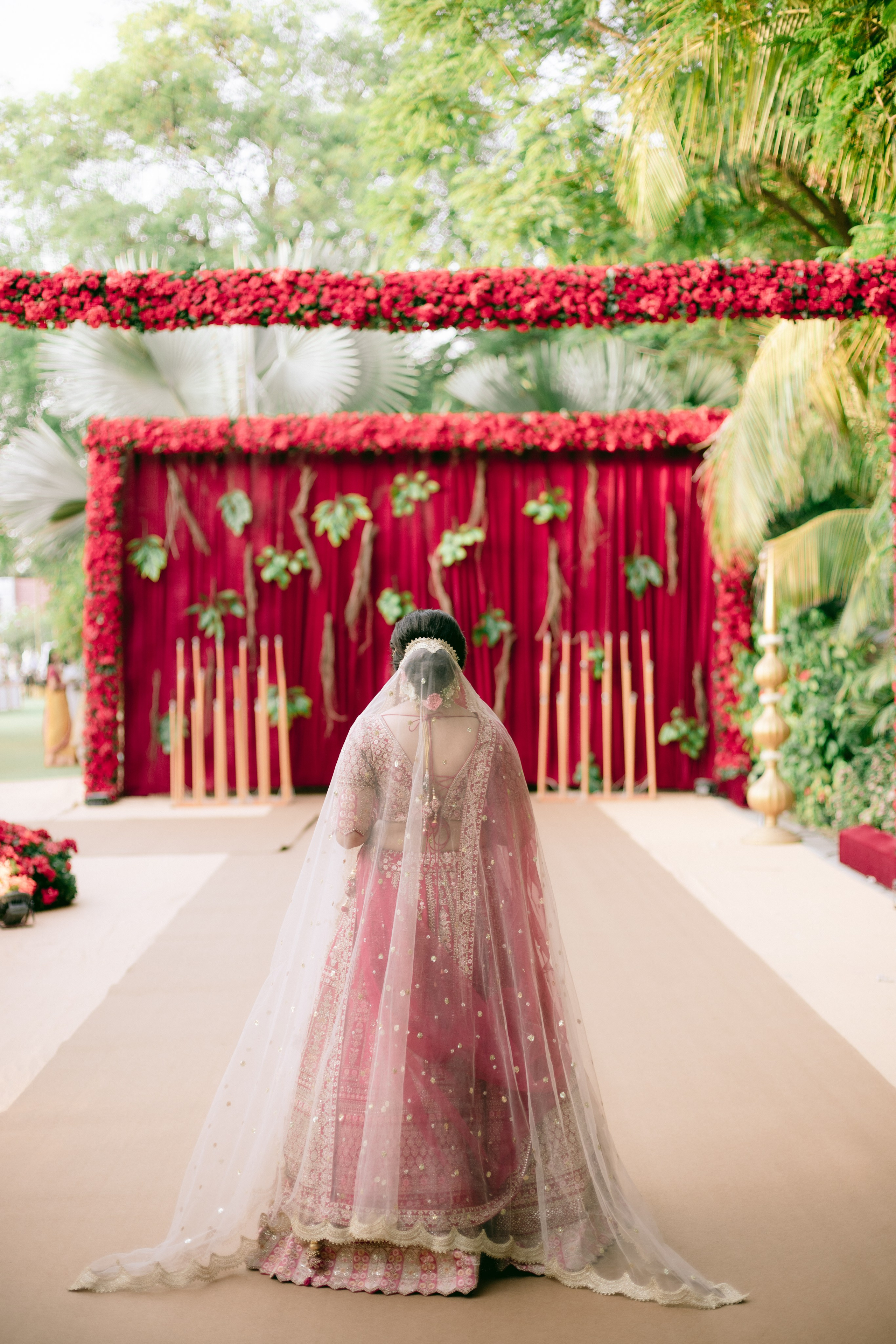 WEDDINGS. Love Emotions Weddings