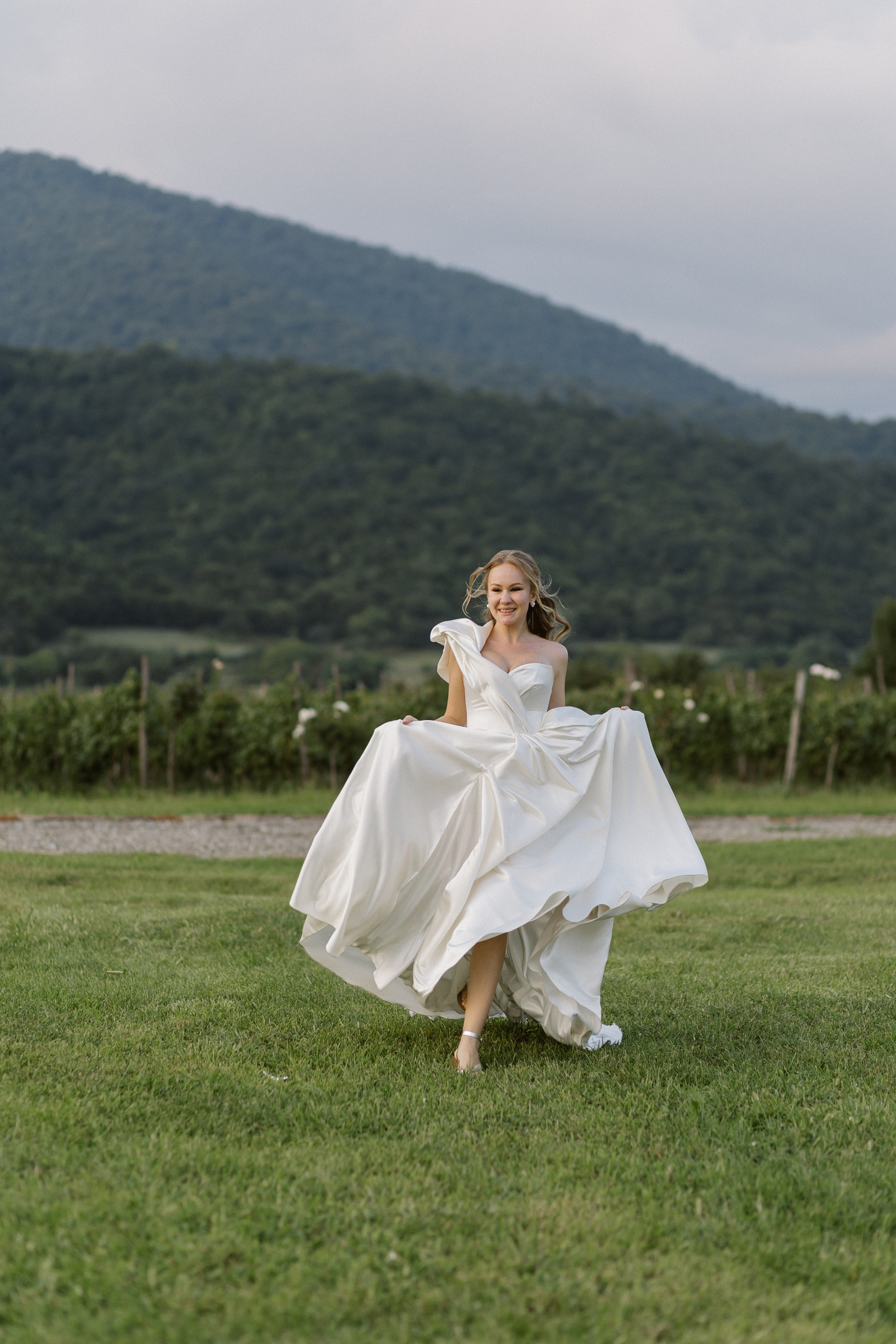 Vlada & Anton. Photographer Anna Nazarenko