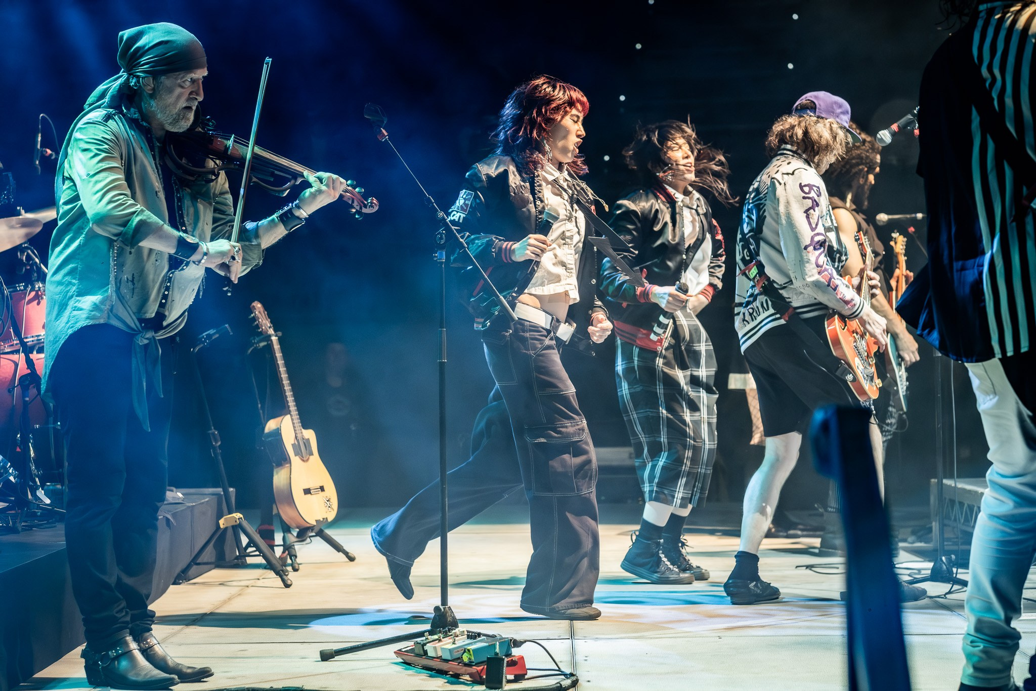 GOGOL BORDELLO / SARATOGA / CA. Reportage concert portrait photography in the San Francisco Bay Area