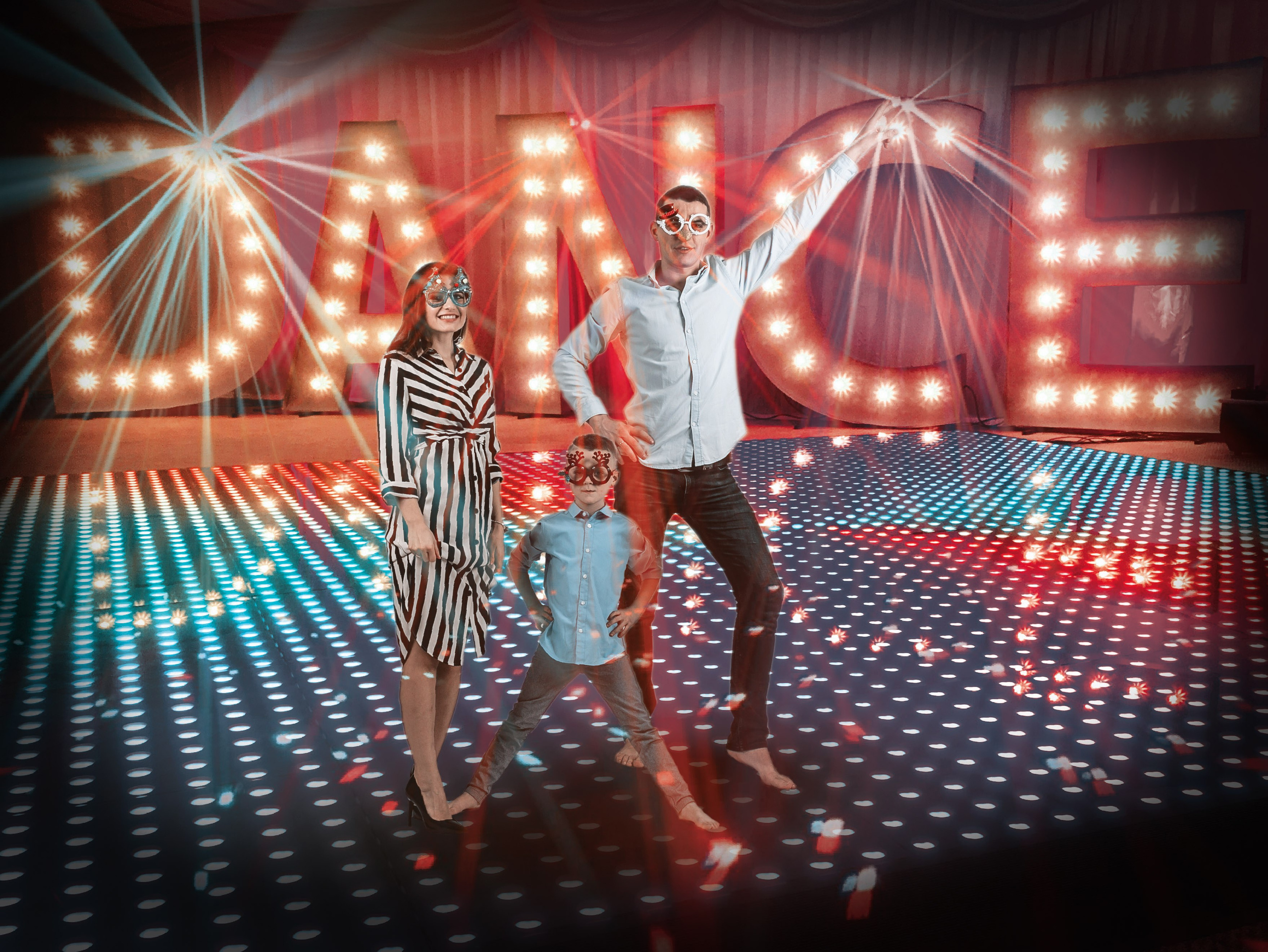 🏀 ТУРИСТАМ ночью (альбом). Феликс — Профессиональный фотограф в Париже