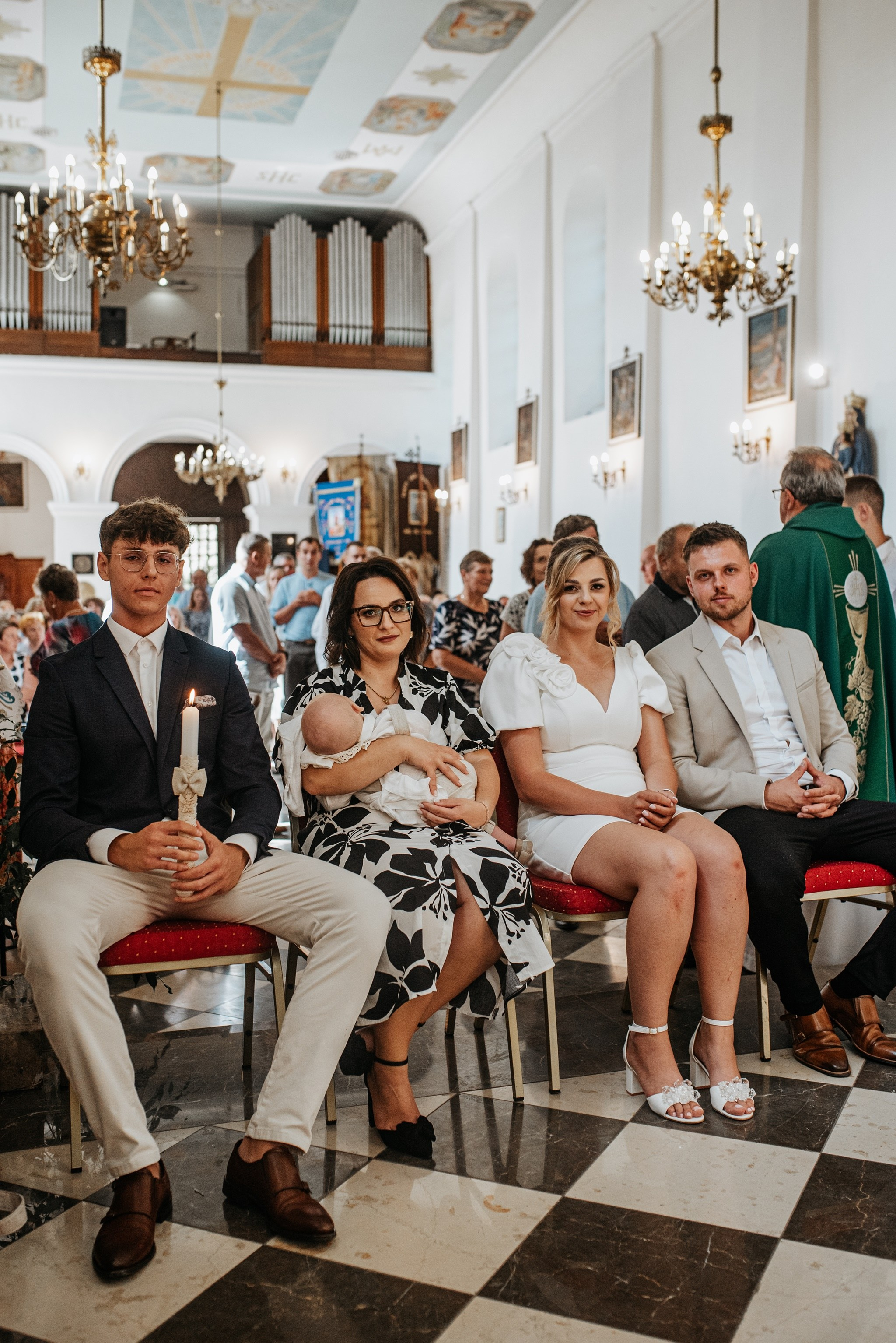 Chrzest Św. Jasia. Dominika Strachacka Fotografia | Fotograf ślubny i rodzinny Opole Lubelskie Lublin