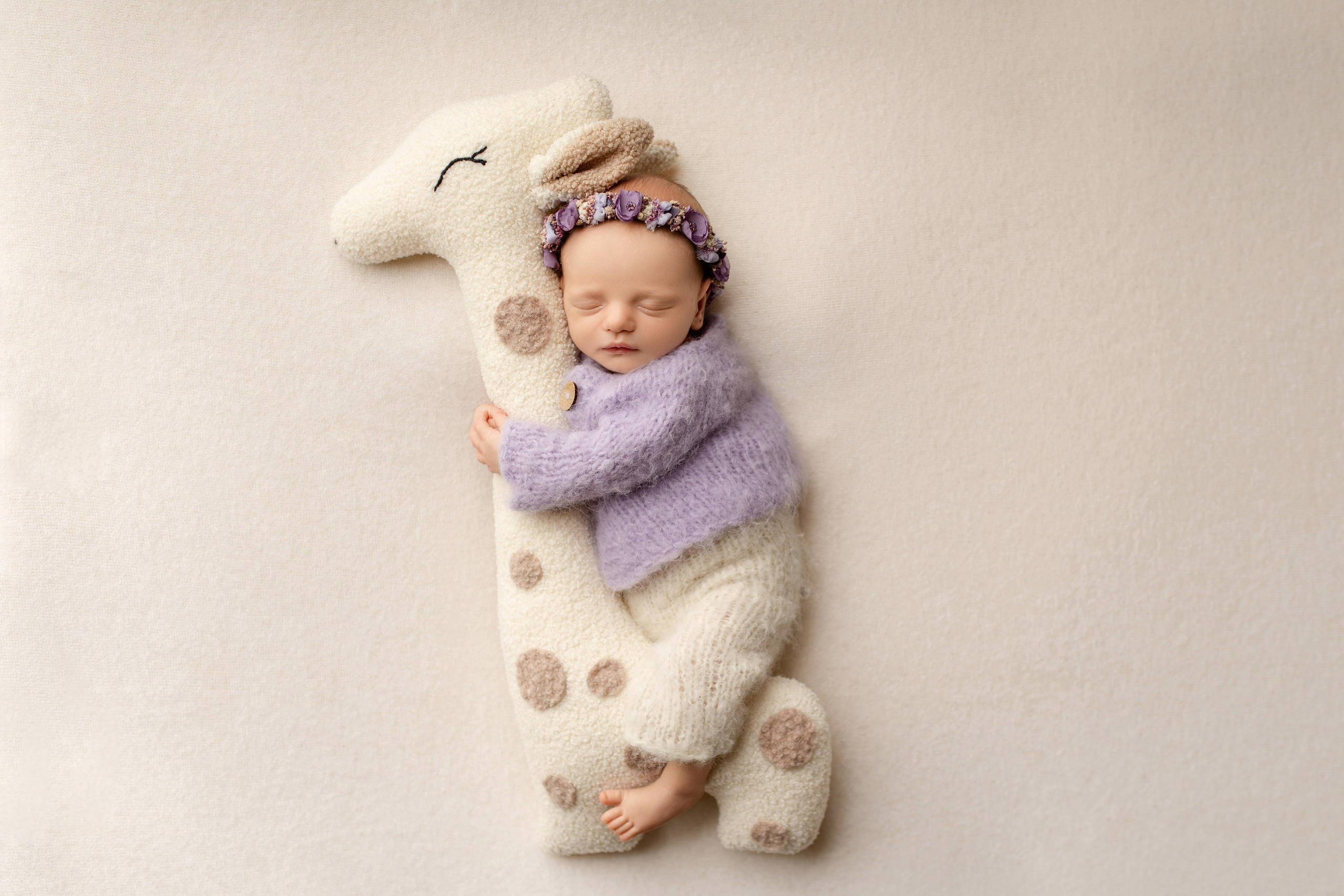 Esu Aleksandra naujagimių ir kudikių fotografė iš Vilniaus