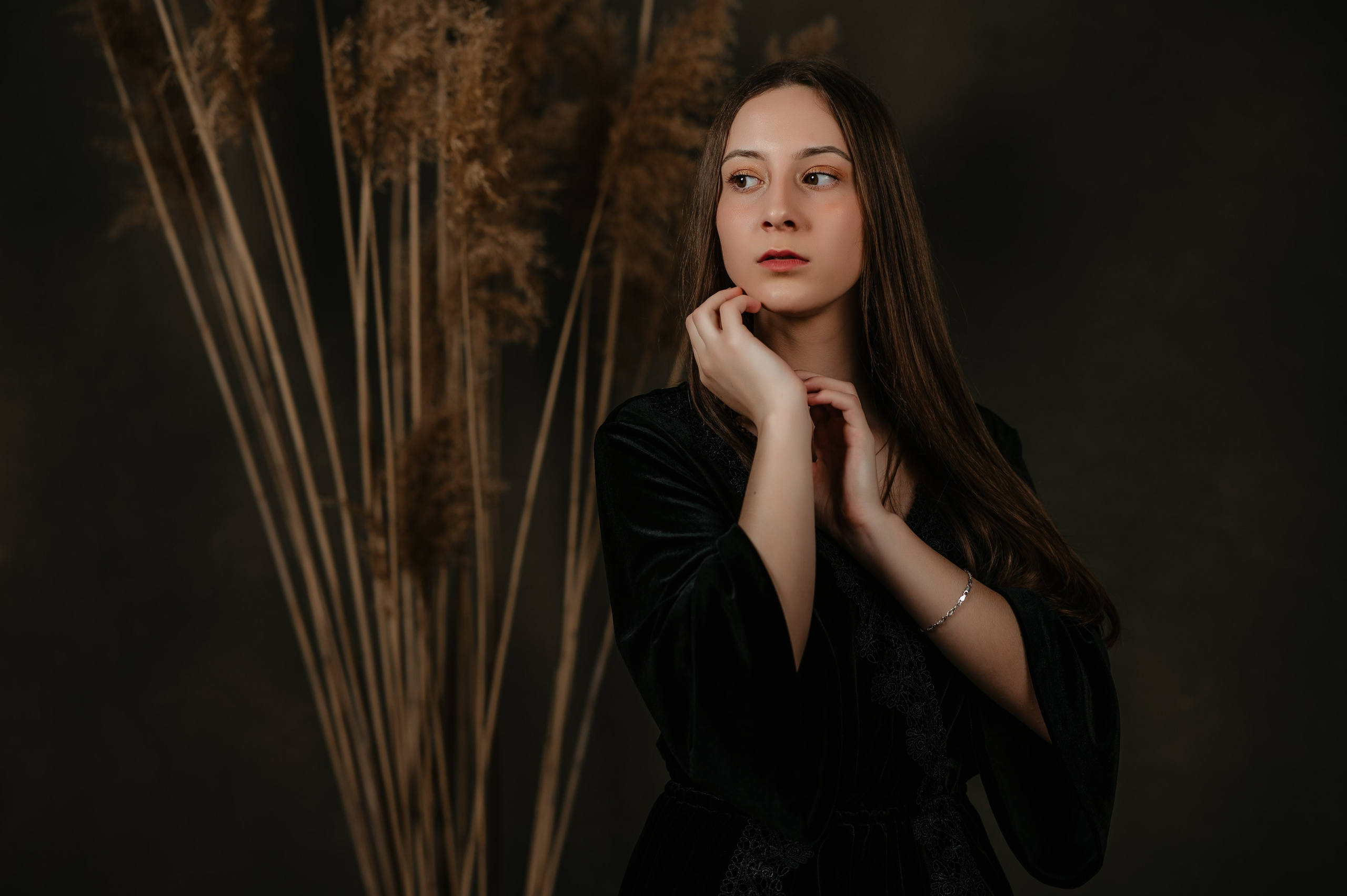 Sedinta foto in studio. Proud Vision Weddings | Wedding Photography & Film — Servicii profesionale Foto Video Nunta Iasi