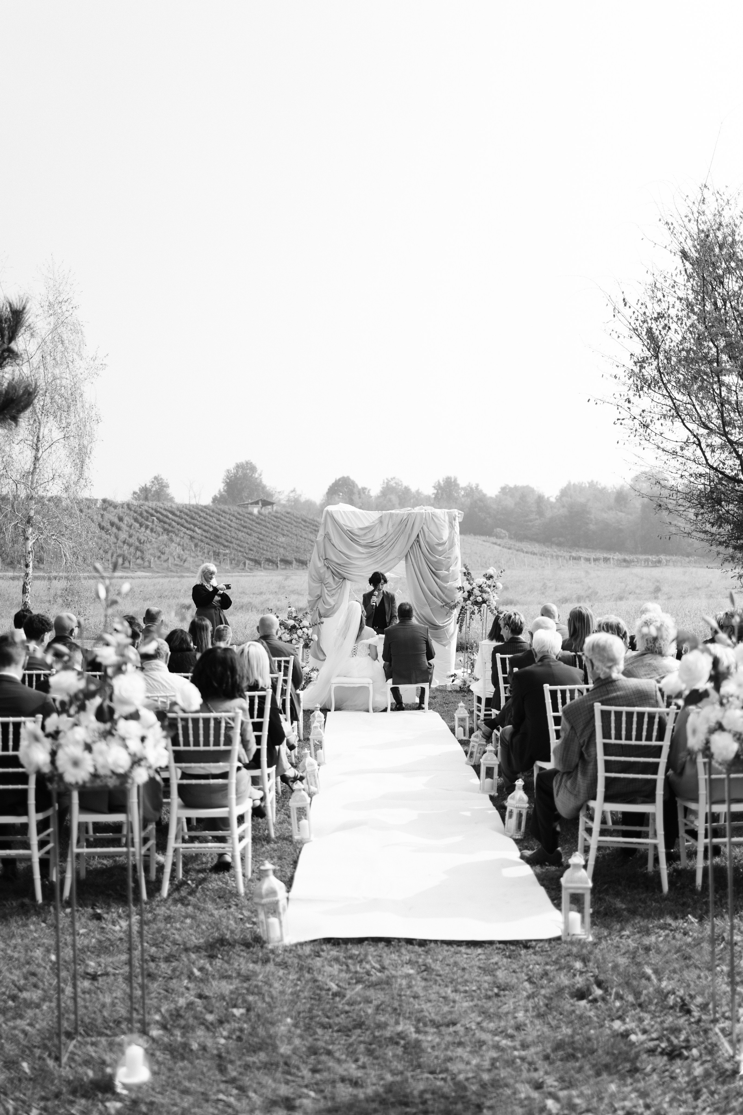 Autumn Wedding in the Vineyards of Piedmont, Italy — Kristina and Daniele. Liza Bizzaro — Italy Wedding, Love Story & Portrait Photographer in Milan, Turin, Piedmont and Across Italy