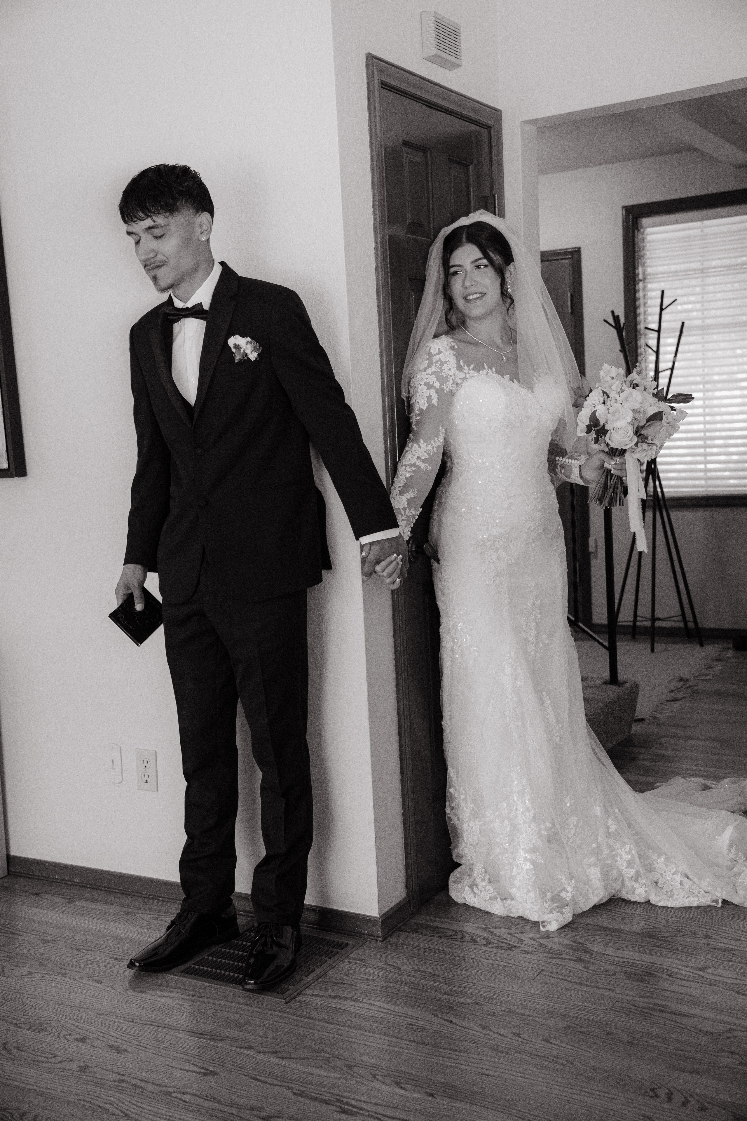 Arianna and Cristopher | Intimate Wedding. Photographer in Washington Sophia D