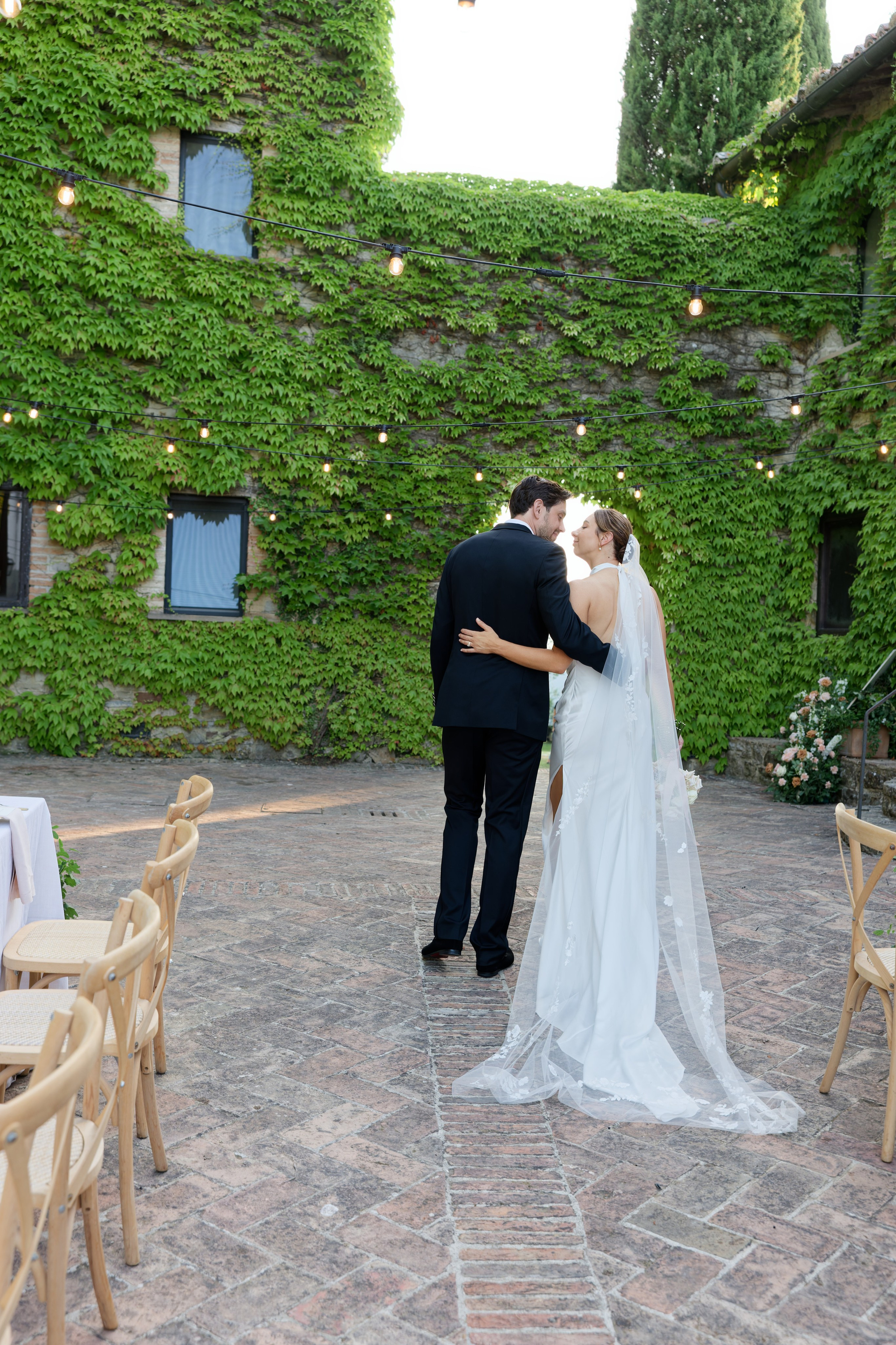 Wedding at Borgo Bastia Creti, Umbria