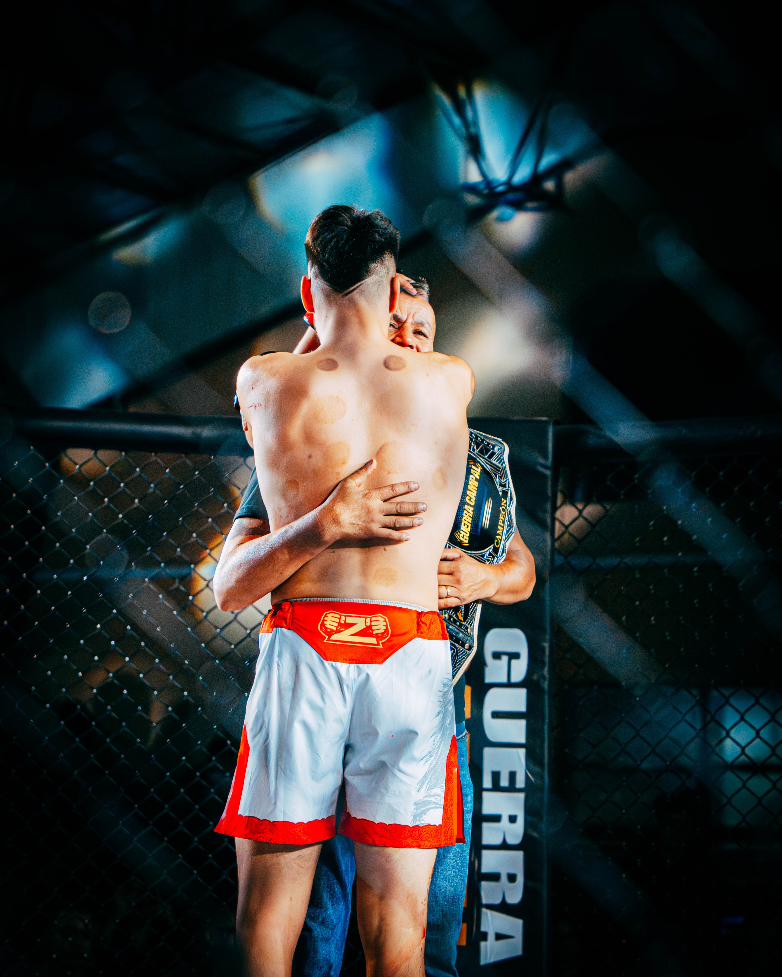 GUERRA CAMPAL. DEYA BELTRAN Maquilladora, fotógrafa y vídeos