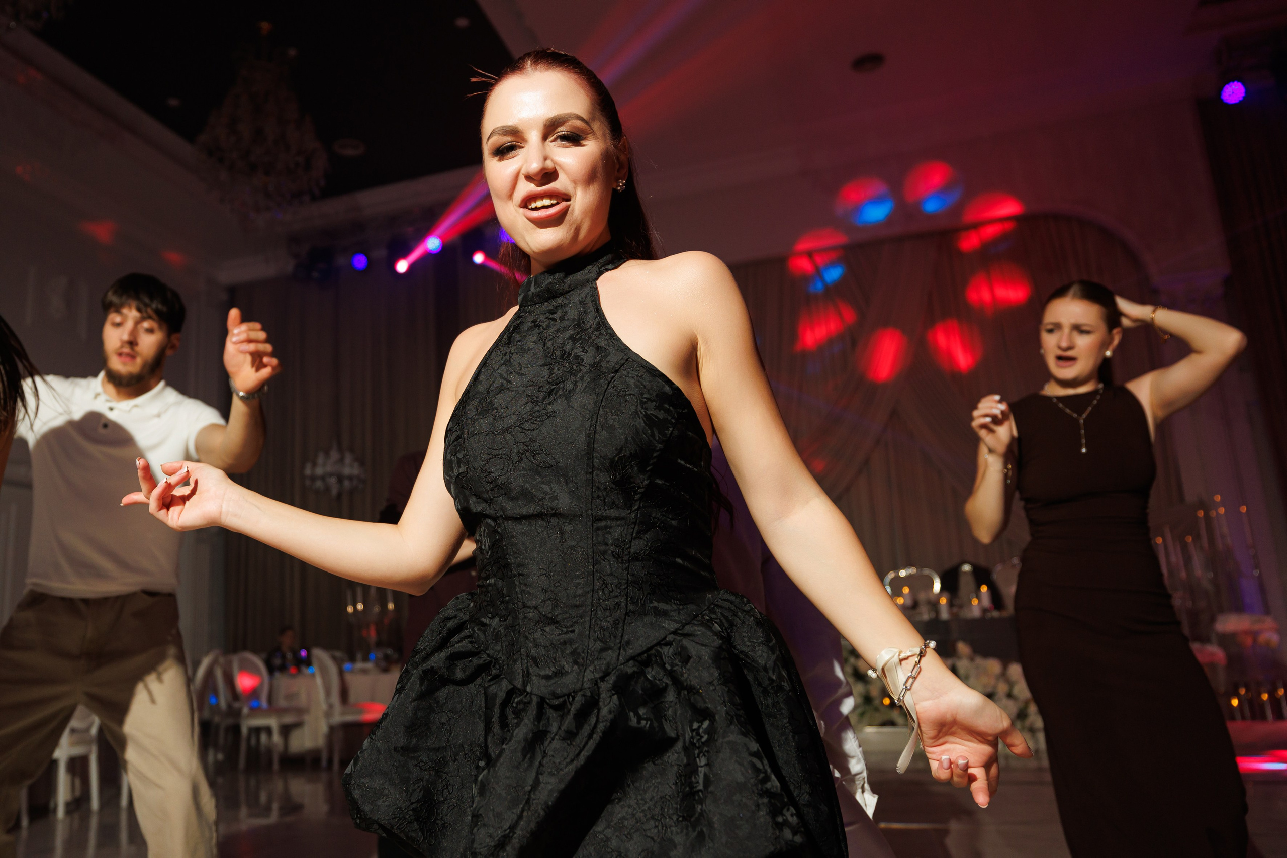 Fotograf nunta chisinau. Dinu Malancea. Dinumalancea.com — fotograf de nunta si familie. Moldova, Romania, UE