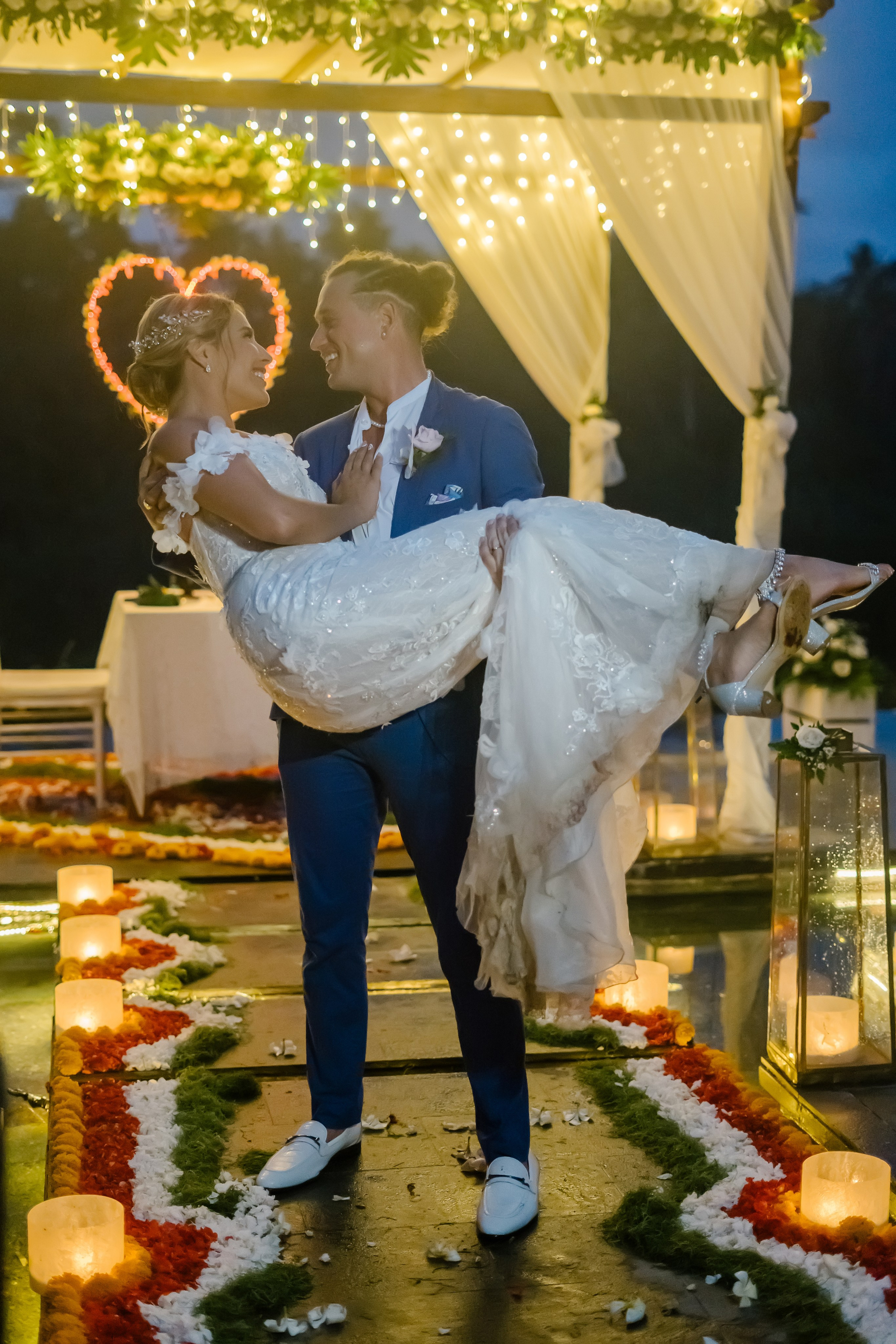 Jamie & Jordan. Female Photographer in Bali