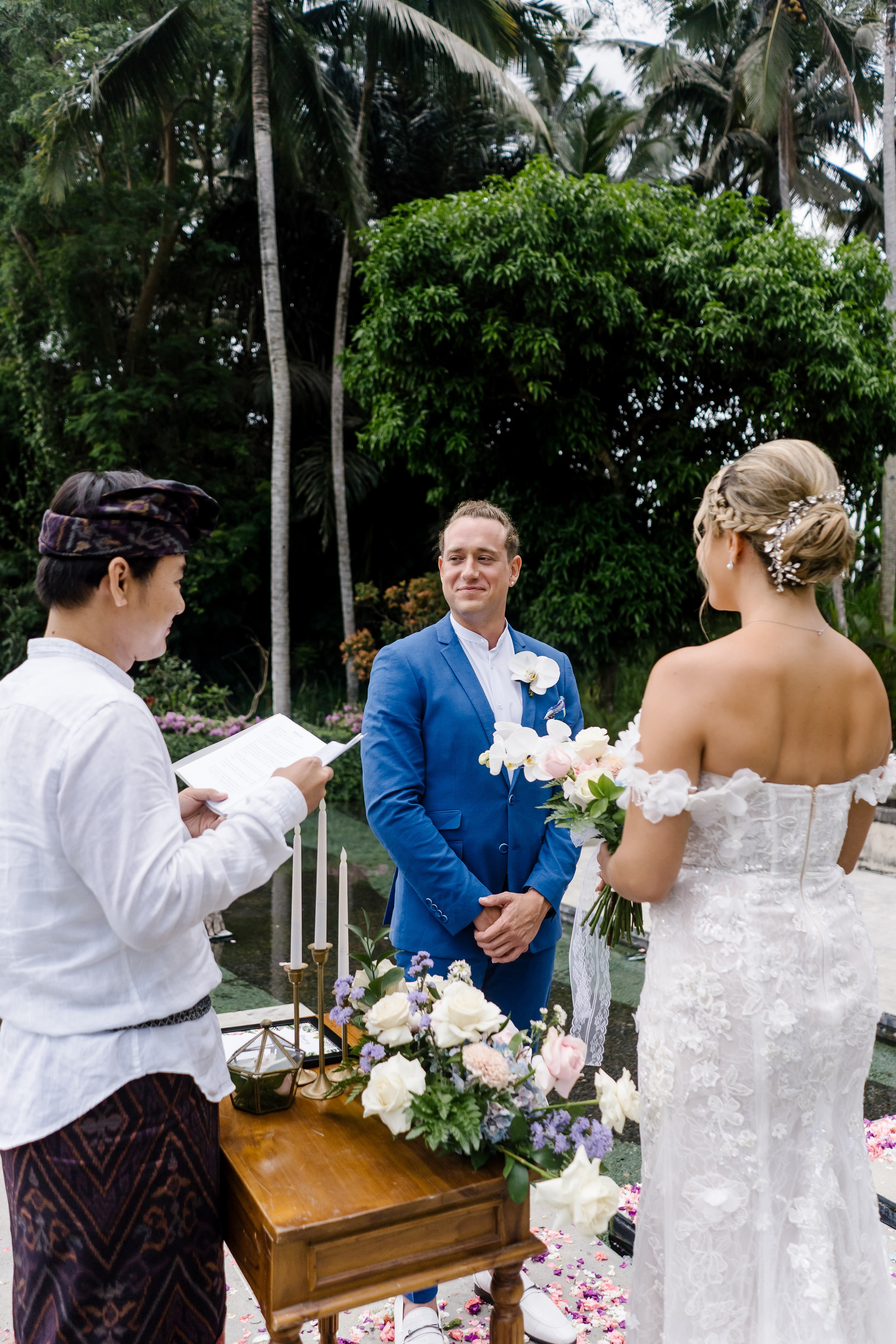 Jamie & Jordan. Female Photographer in Bali