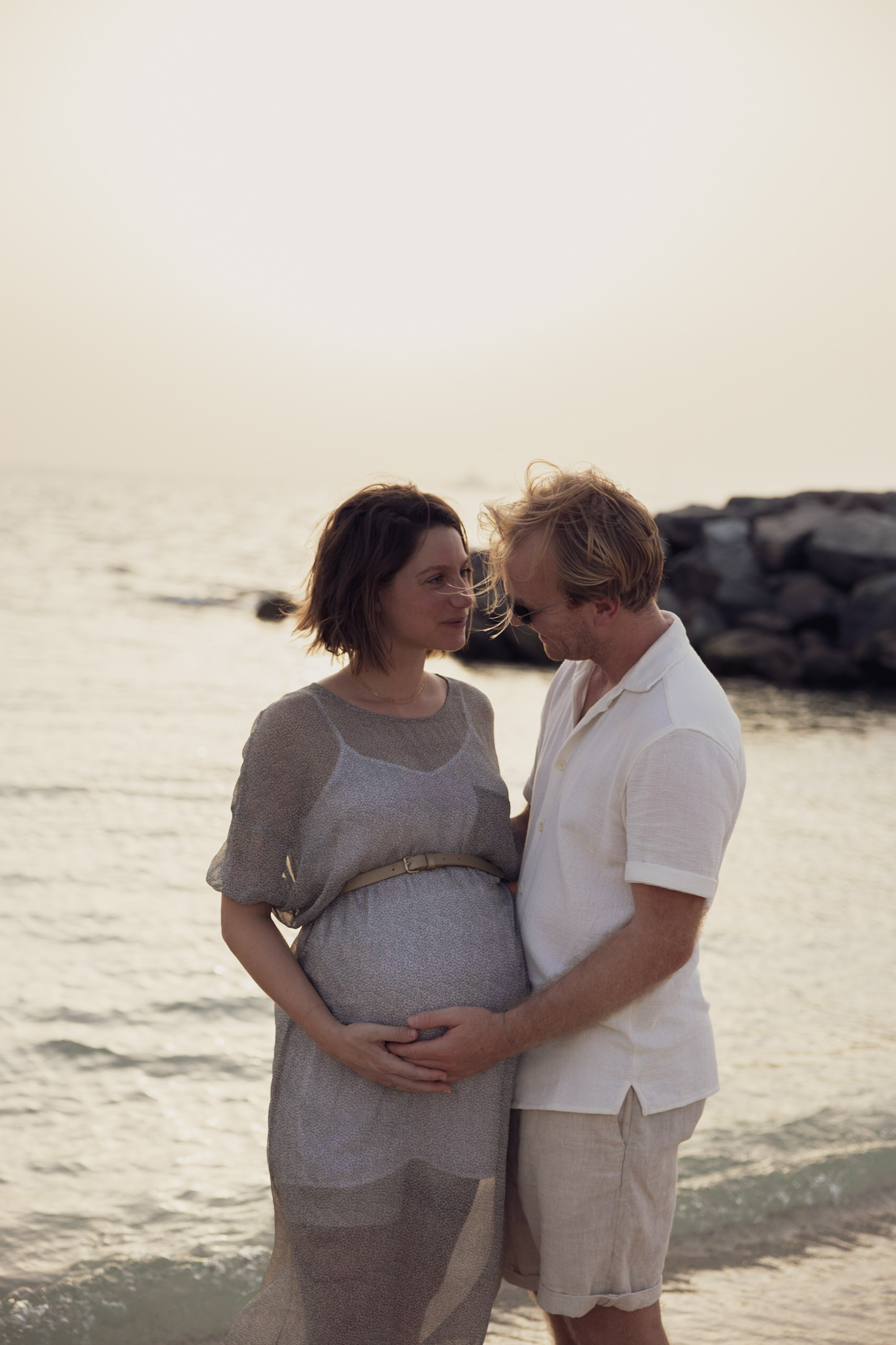 Maternity Session — Beach. Family Photographer in Dubai