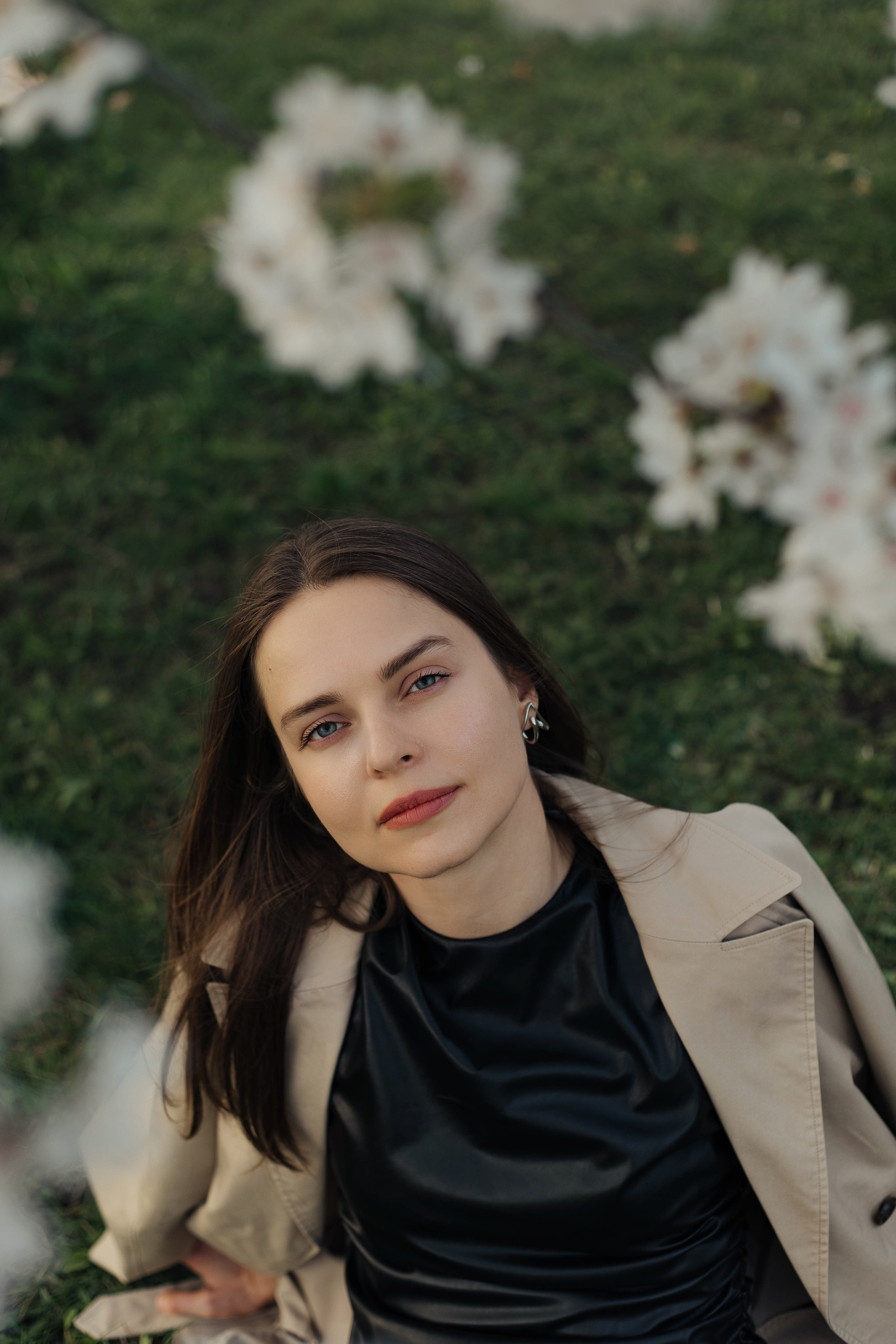 Прогулка Ольги в сакуре. Family photographer in Vilnuis Svetlana Naumova