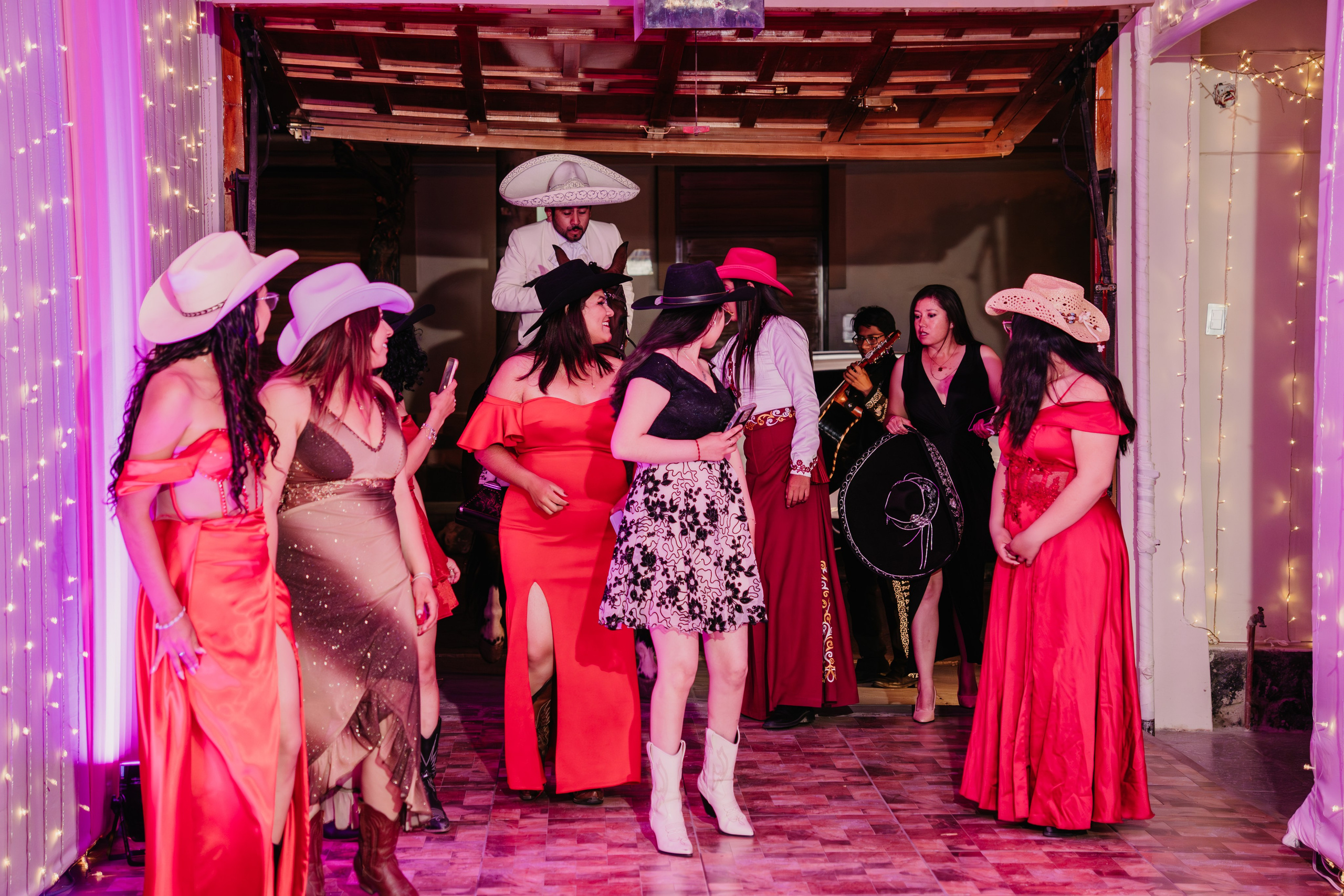 XV DE LETIZIA. Studio KVTA | Fotografía y Video de Bodas en Arequipa