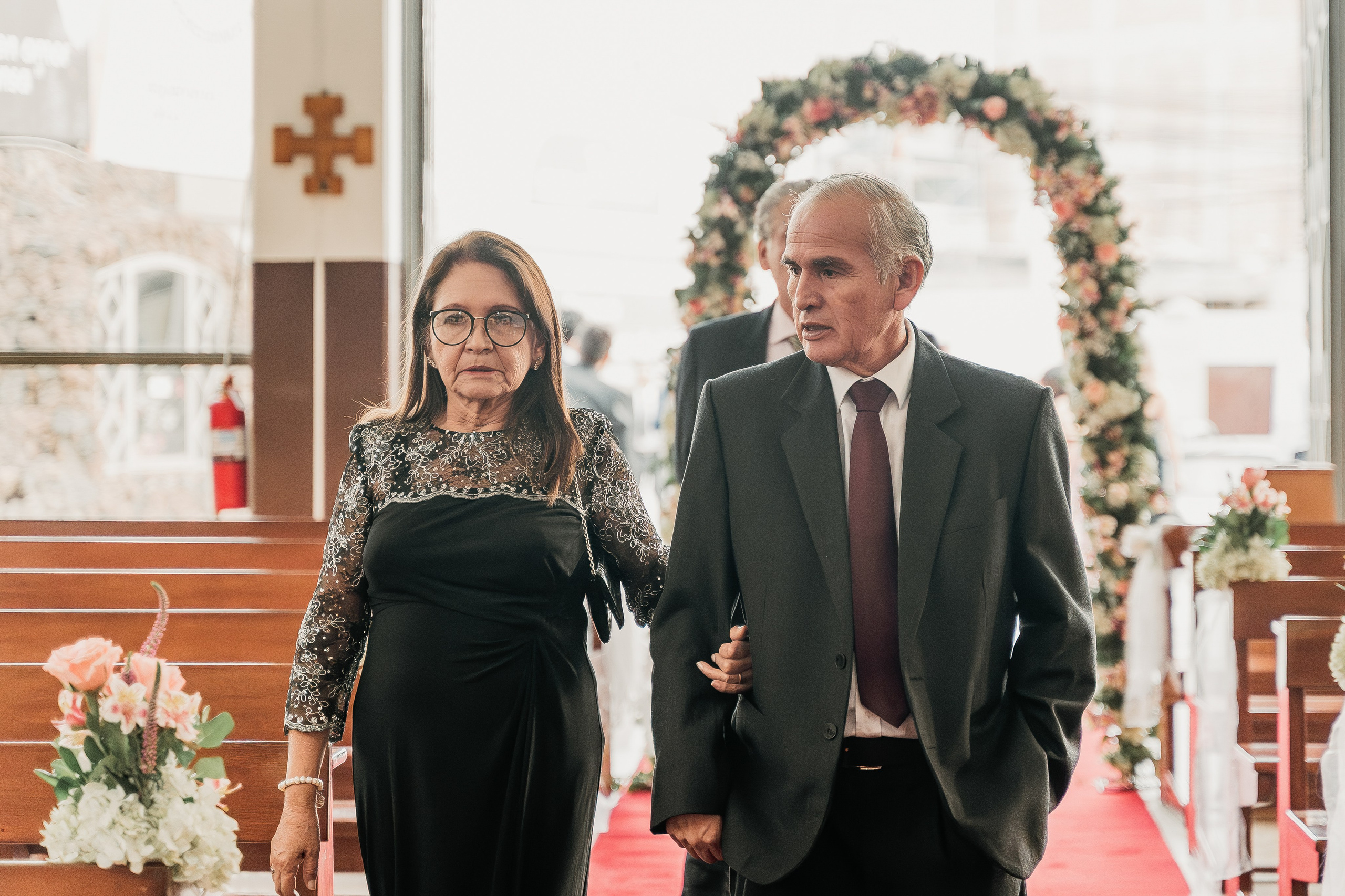 ALEJANDRA + RODRIGO BODA RELIGIOSA. Studio KVTA | Fotografía y Video de Bodas en Arequipa