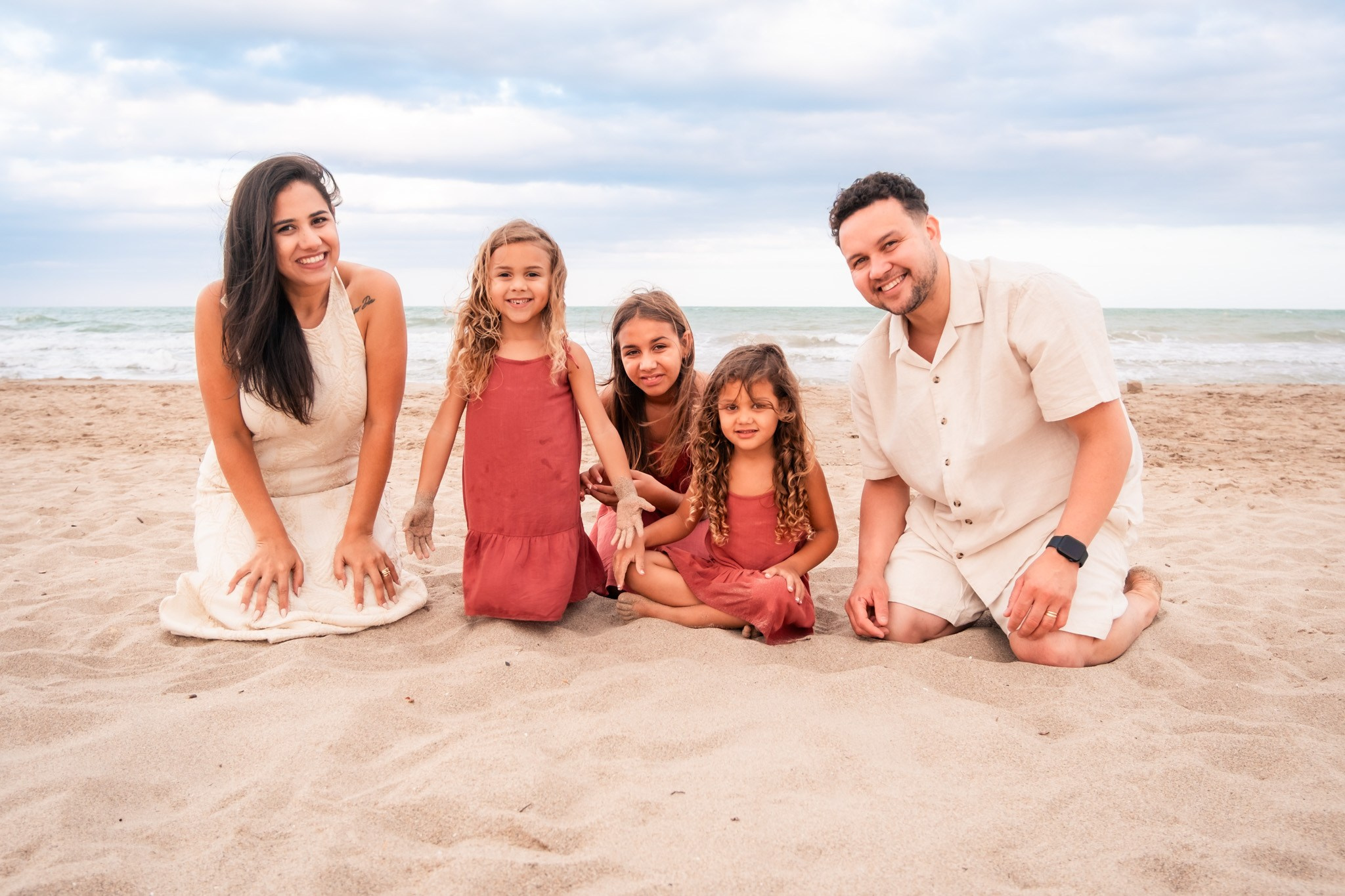 Momentos en familia junto al mar. Профессиональная фотосъемка в Калафелле — Елена Медведева
