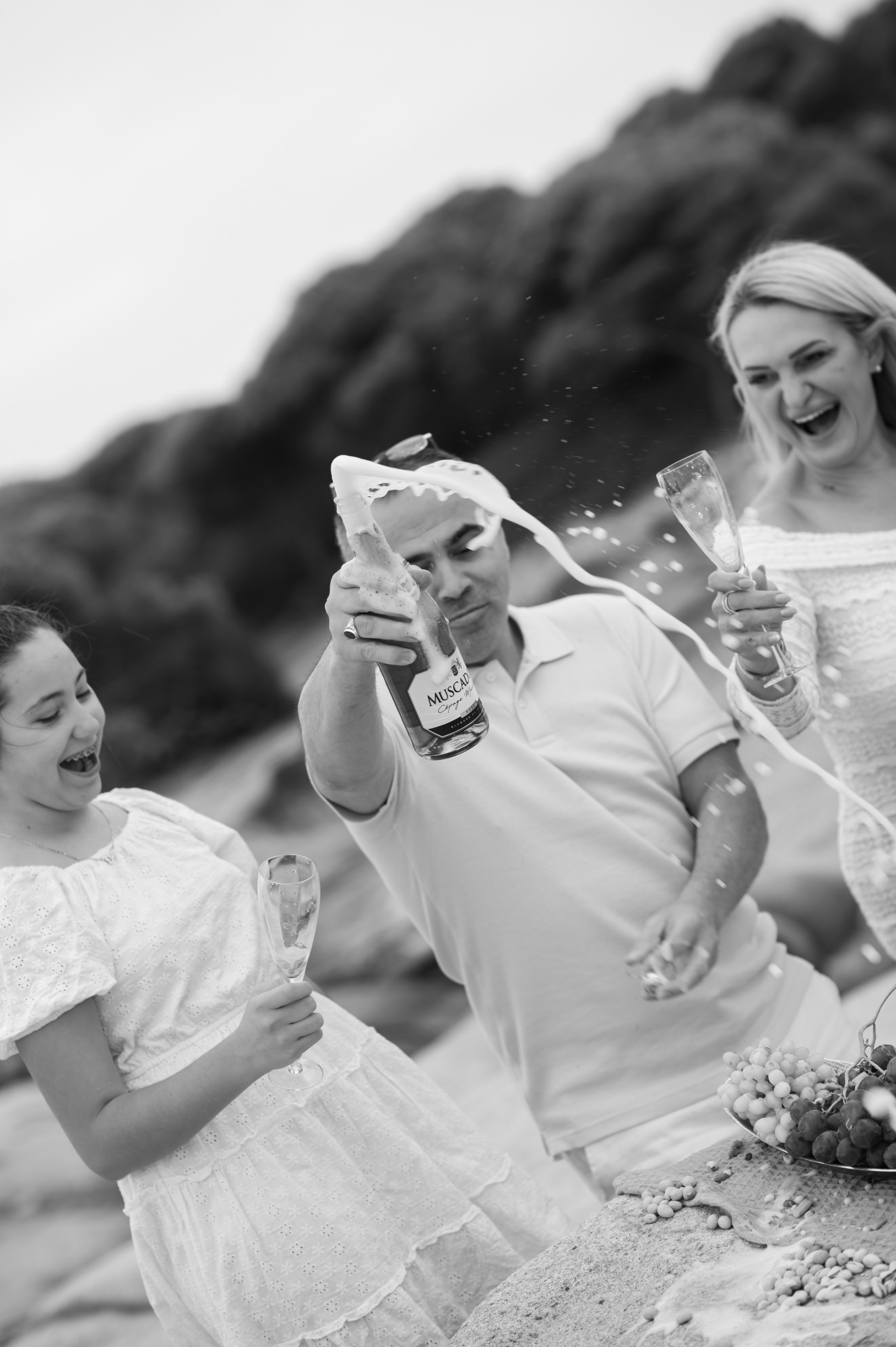 Family Karidi Beach. Family, children, portrait, and event photography in Thessaloniki