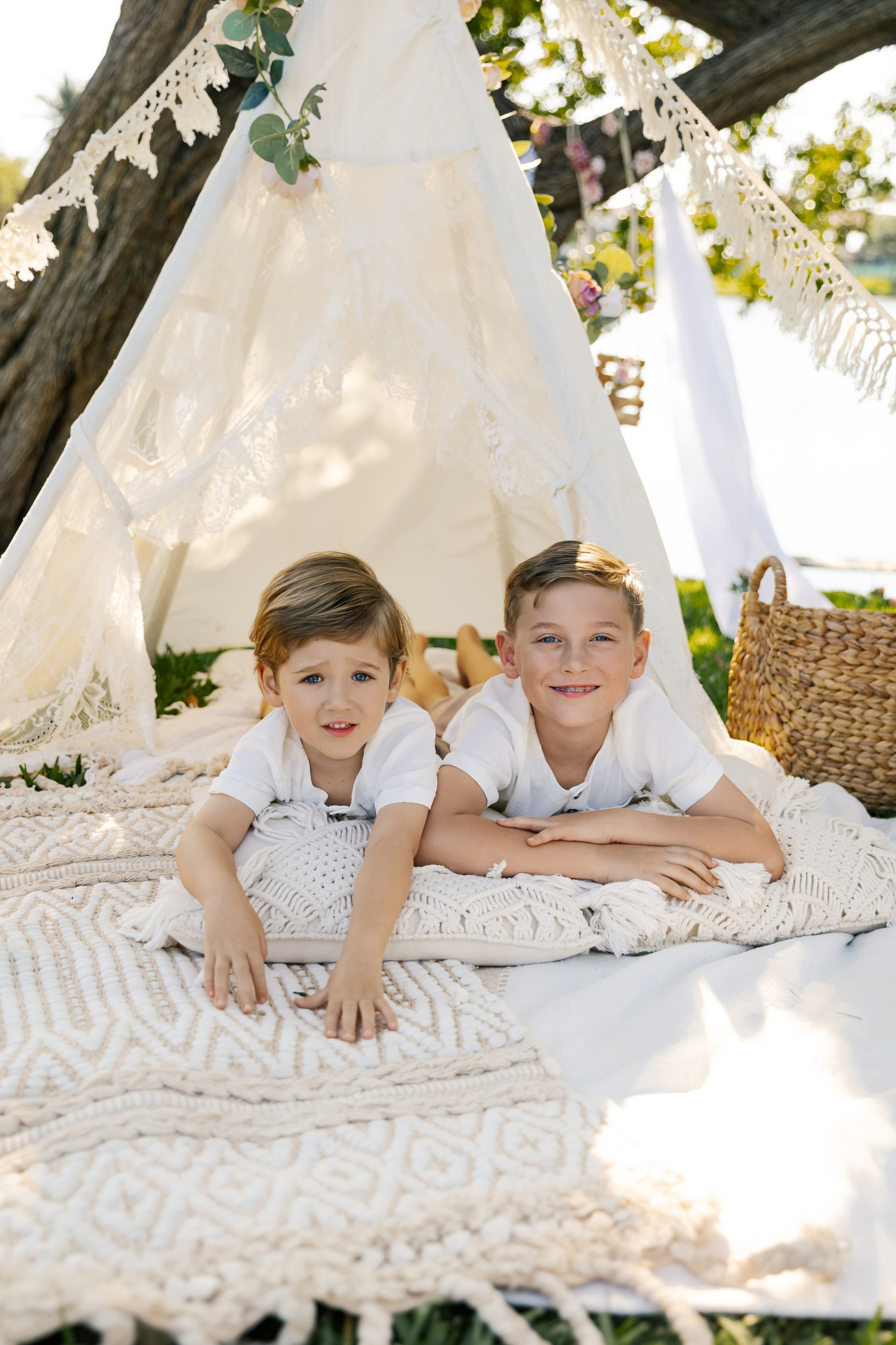 Birthday + props. Photographer in Miami, Family photographer, Event, Wedding