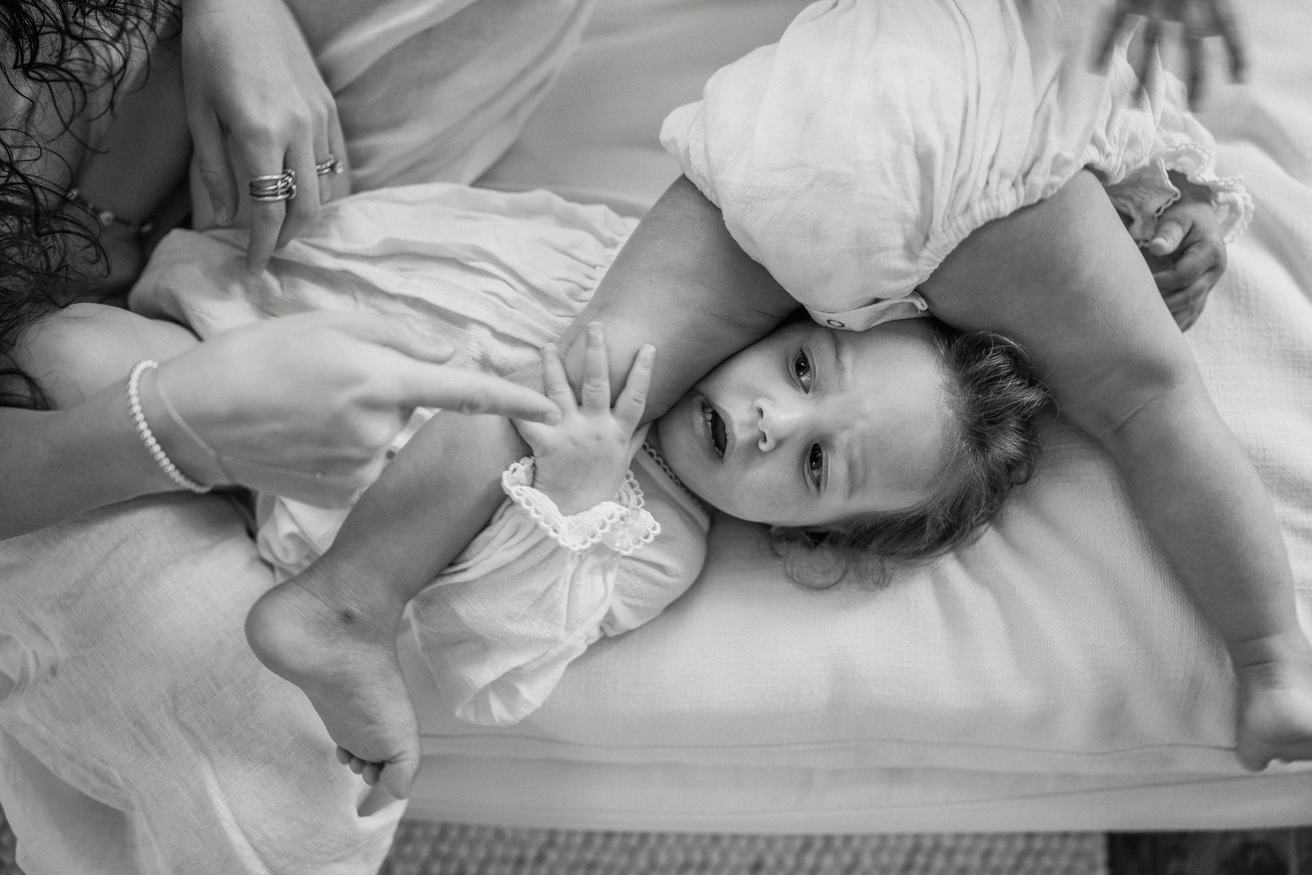 Briana, Chris, Eva, Nellie. Alisa Tant — Family and newborn photographer Bucks County, Montgomery county, Philadelphia, NJ