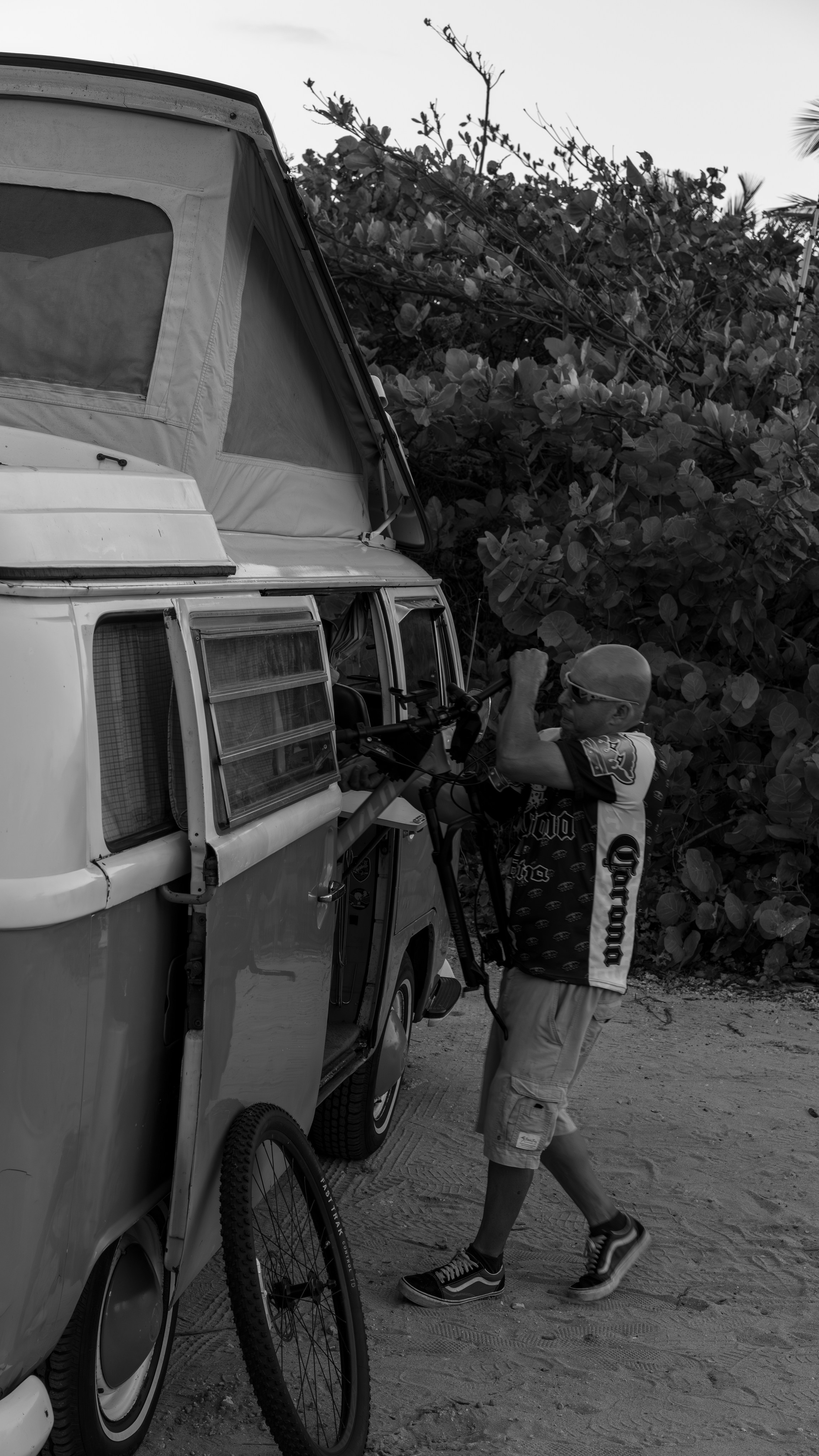 Natural Light. Manny Cruzado Photography