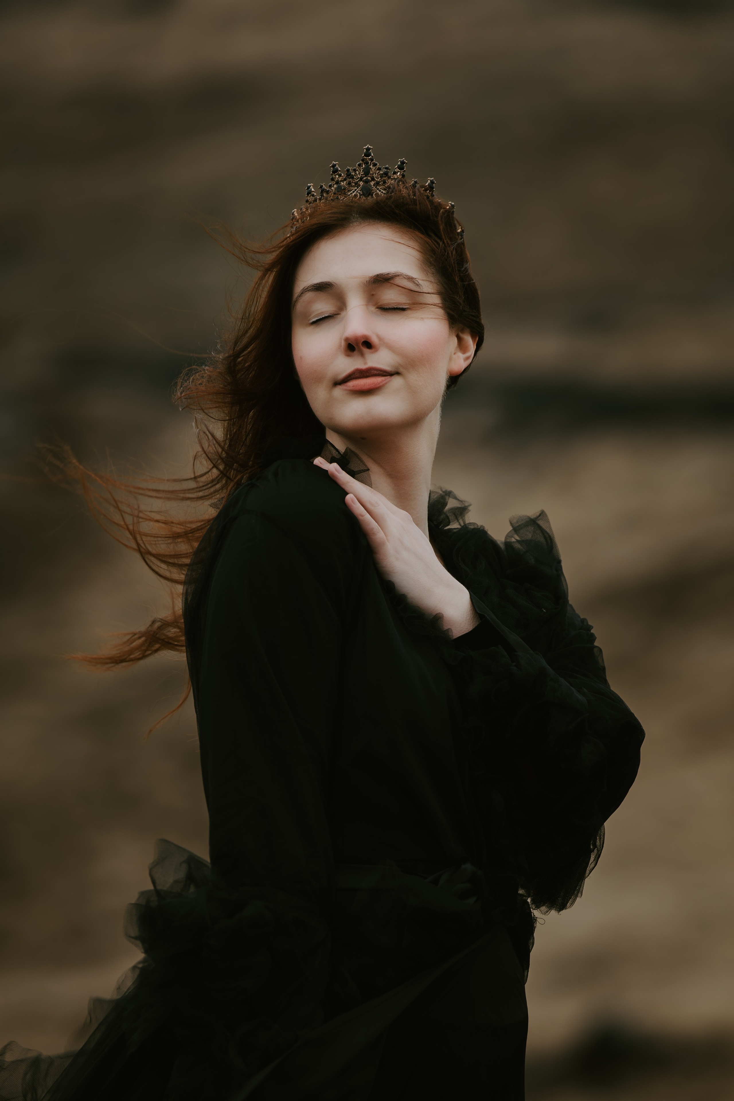 ´The Goddess Of The Dark Past´. Heart In Lens Photography from Reykjavík, Iceland