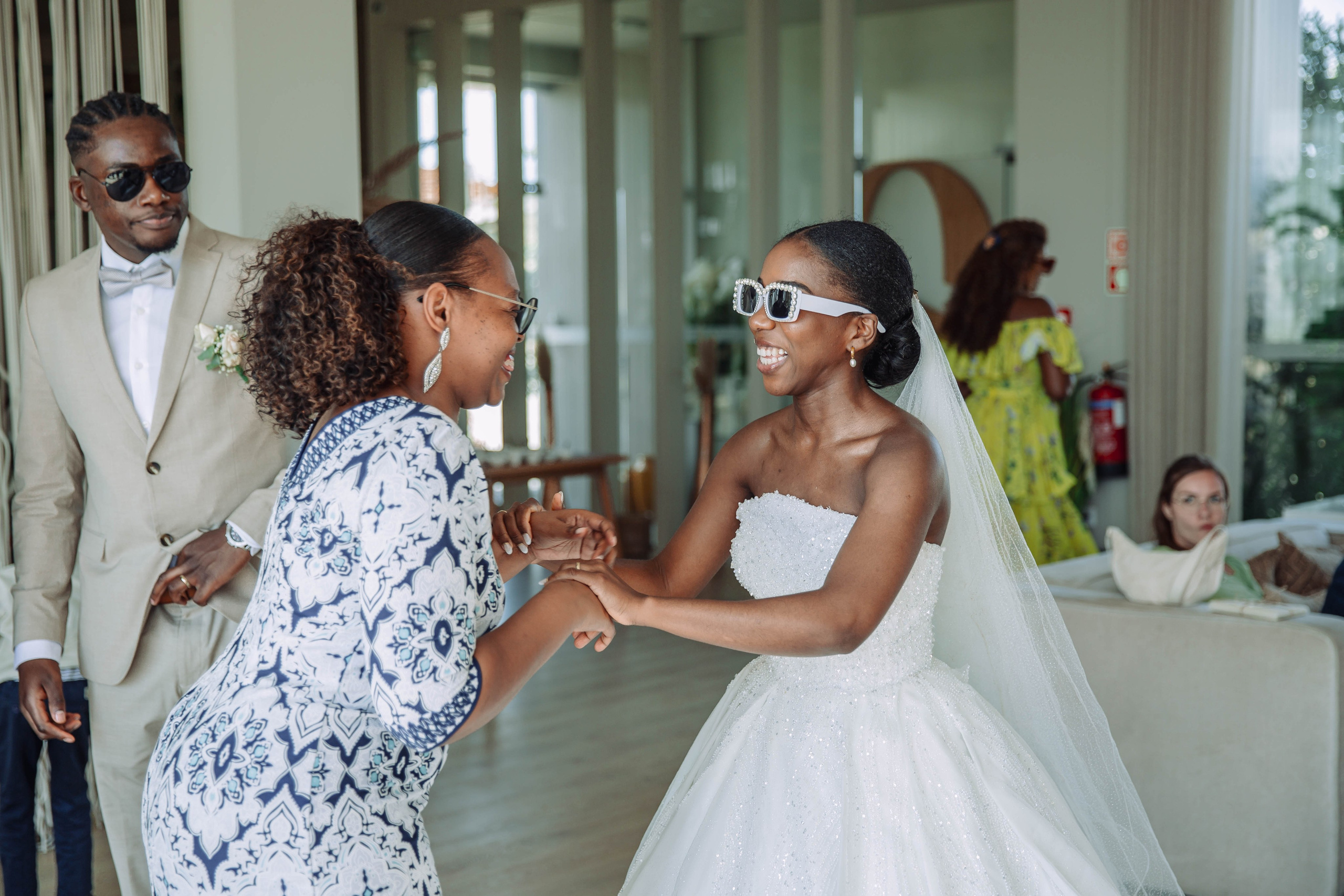 Kuselia & Kaleb. Fazemos o seu casamento ser lembrado por gerações