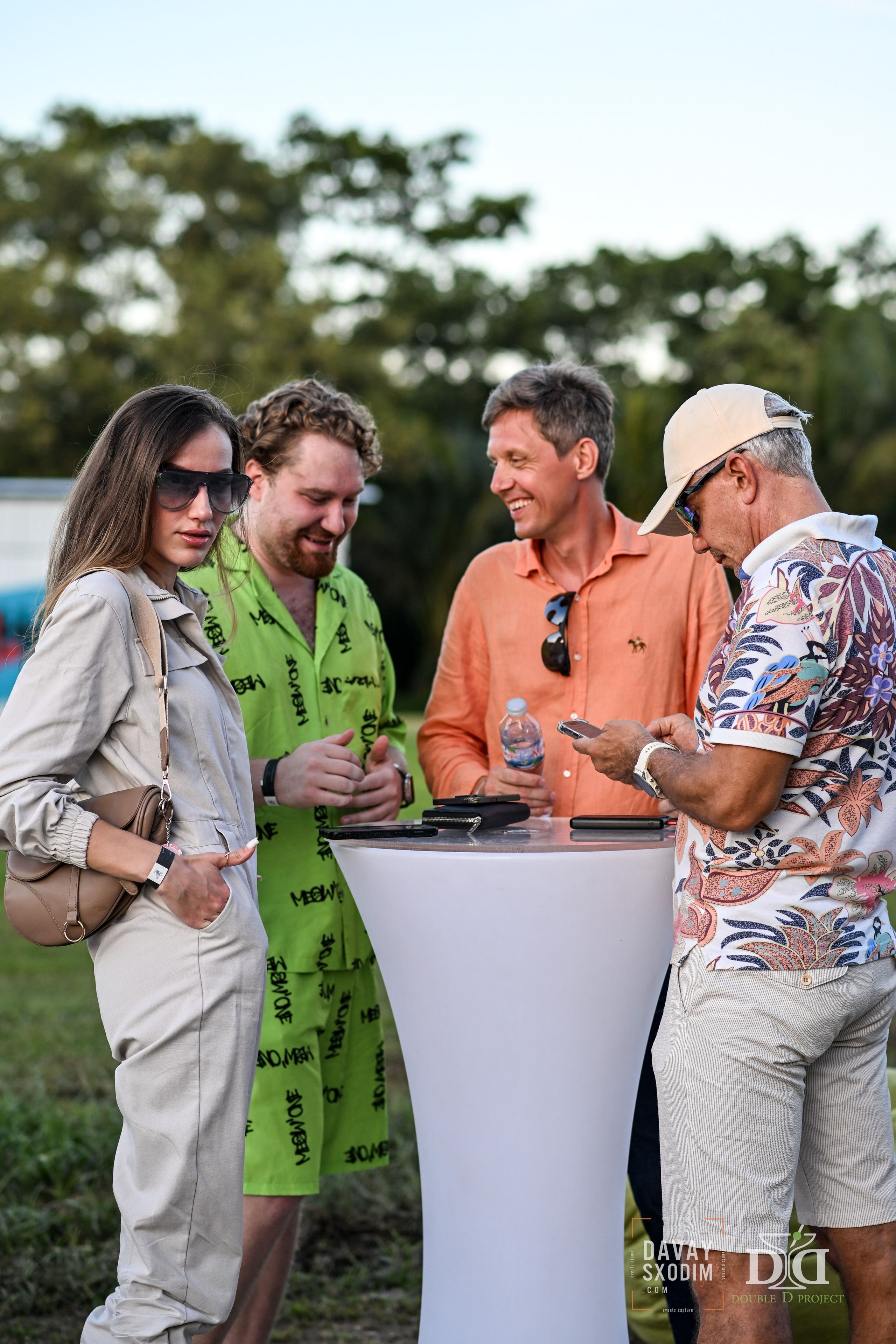 Вечеринка на аэродроме | Фоторепортаж | Афиша | DAVAYSXODIM.com PHUKET. АФИША|ФОТОРЕПОРТАЖИ|ИВЕНТЫ|ПХУКЕТ