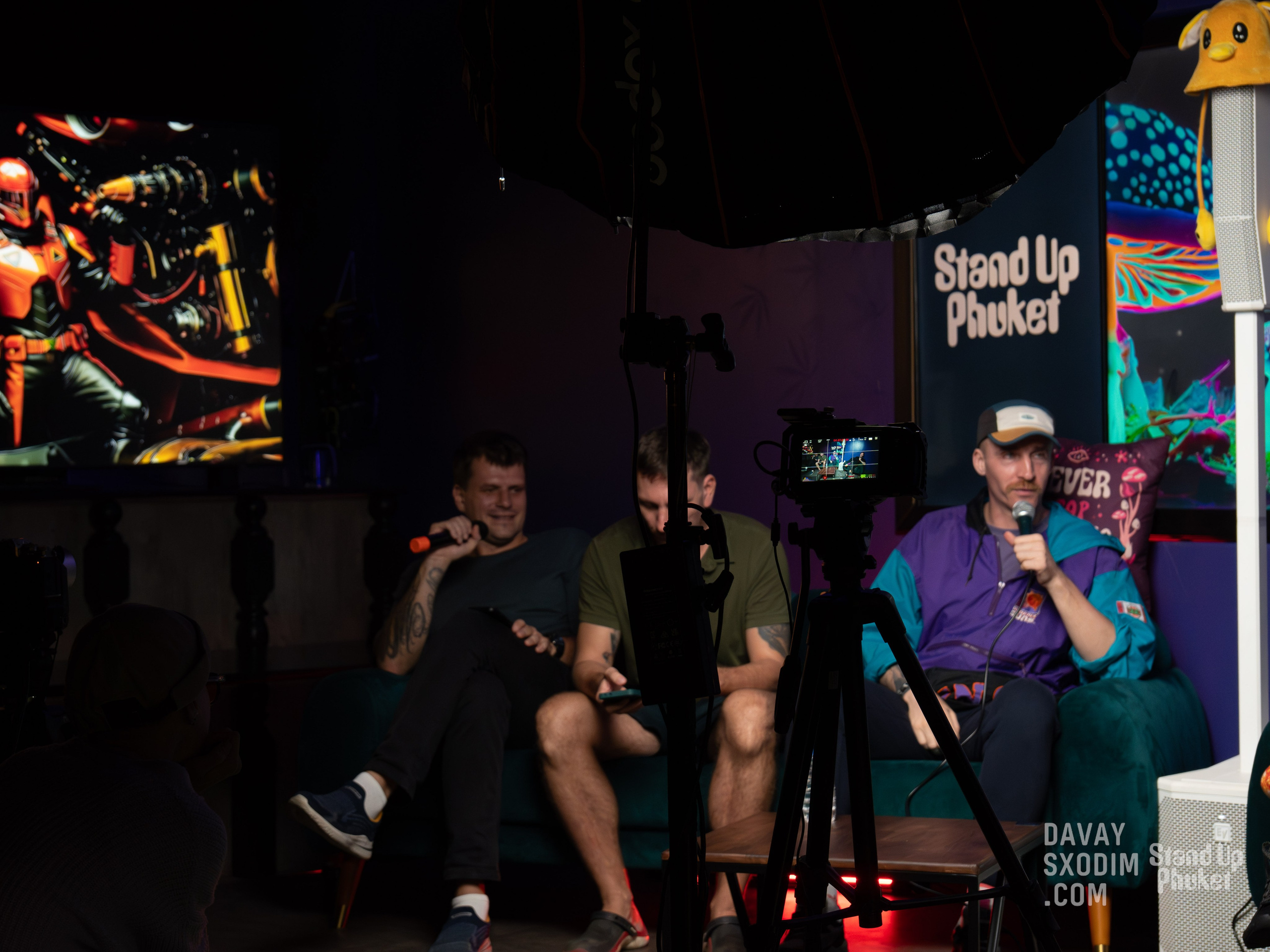 Standup-шоу «Тай-Болтай» | Фоторепортаж | Афиша | DAVAYSXODIM.com PHUKET. АФИША|ФОТОРЕПОРТАЖИ|ИВЕНТЫ|ПХУКЕТ