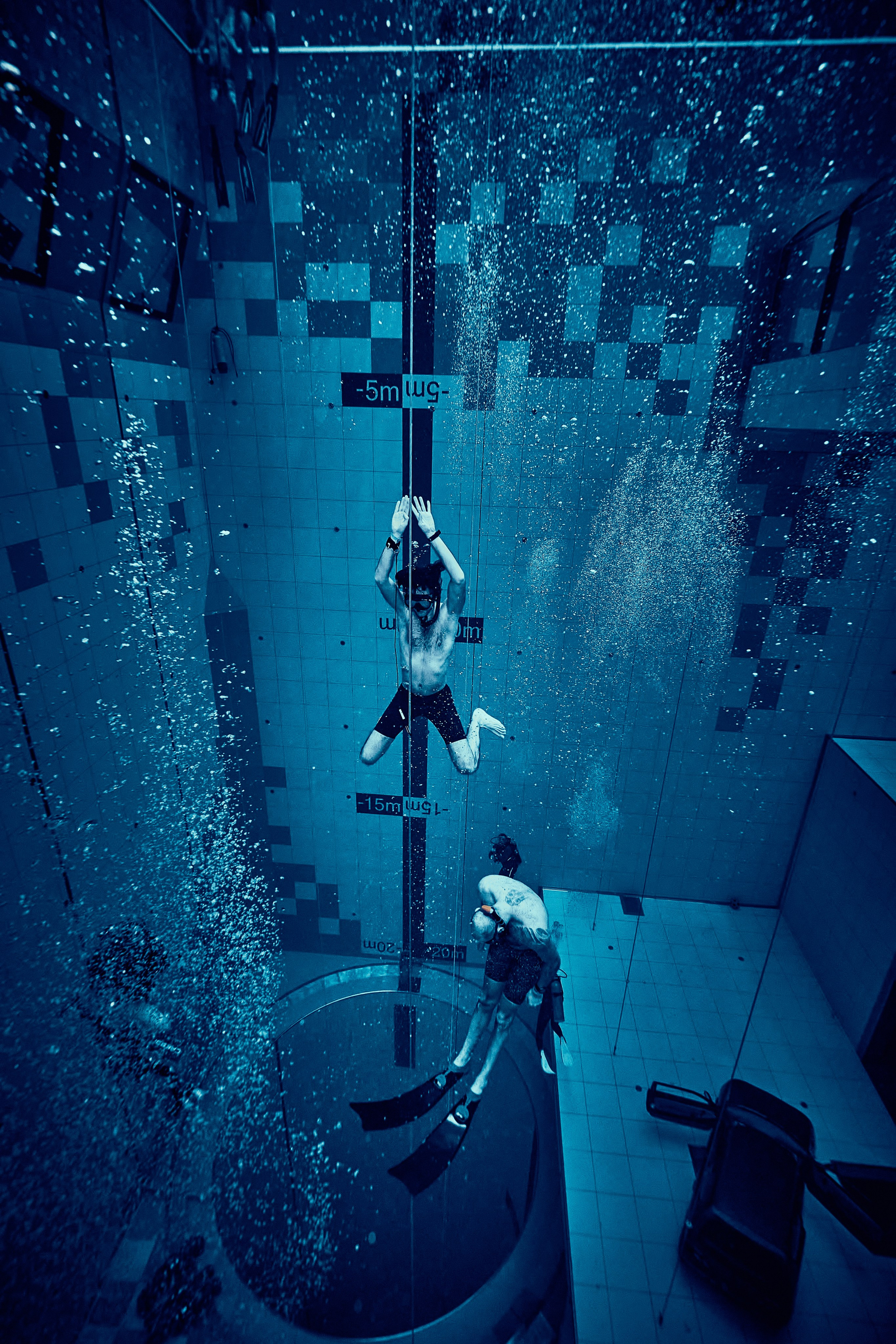 Fotoweekend w Deepspot - fotorelacja z najgłębszego basenu w Europie. Andriej Szypilow - Fotografia & Wideografia