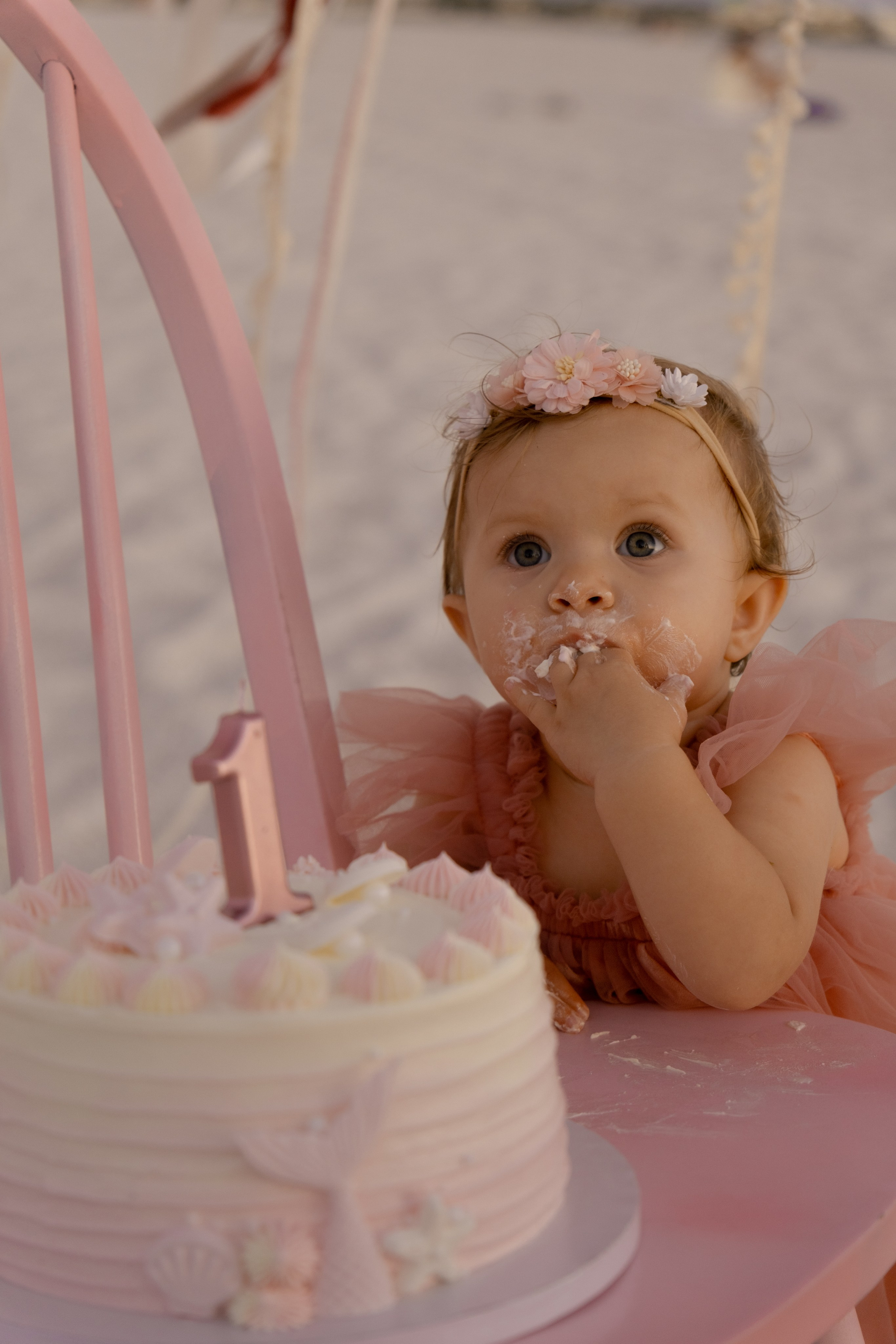 Karolina 1 year party. Photographer Vladmir Gladkov
