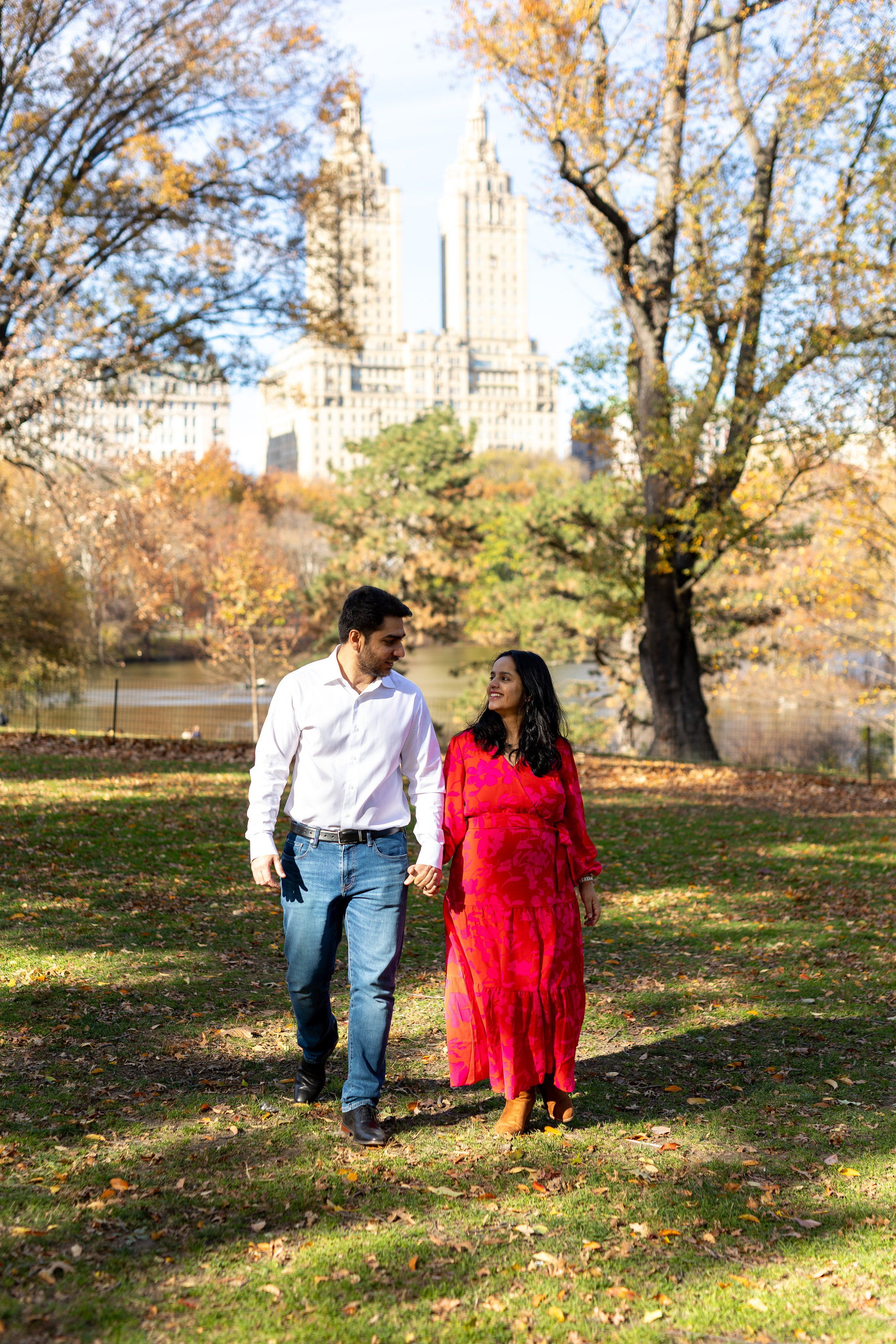 Central Park Maternity Portraits. Family, lifestyle, and commercial photography in New York and New Jersey