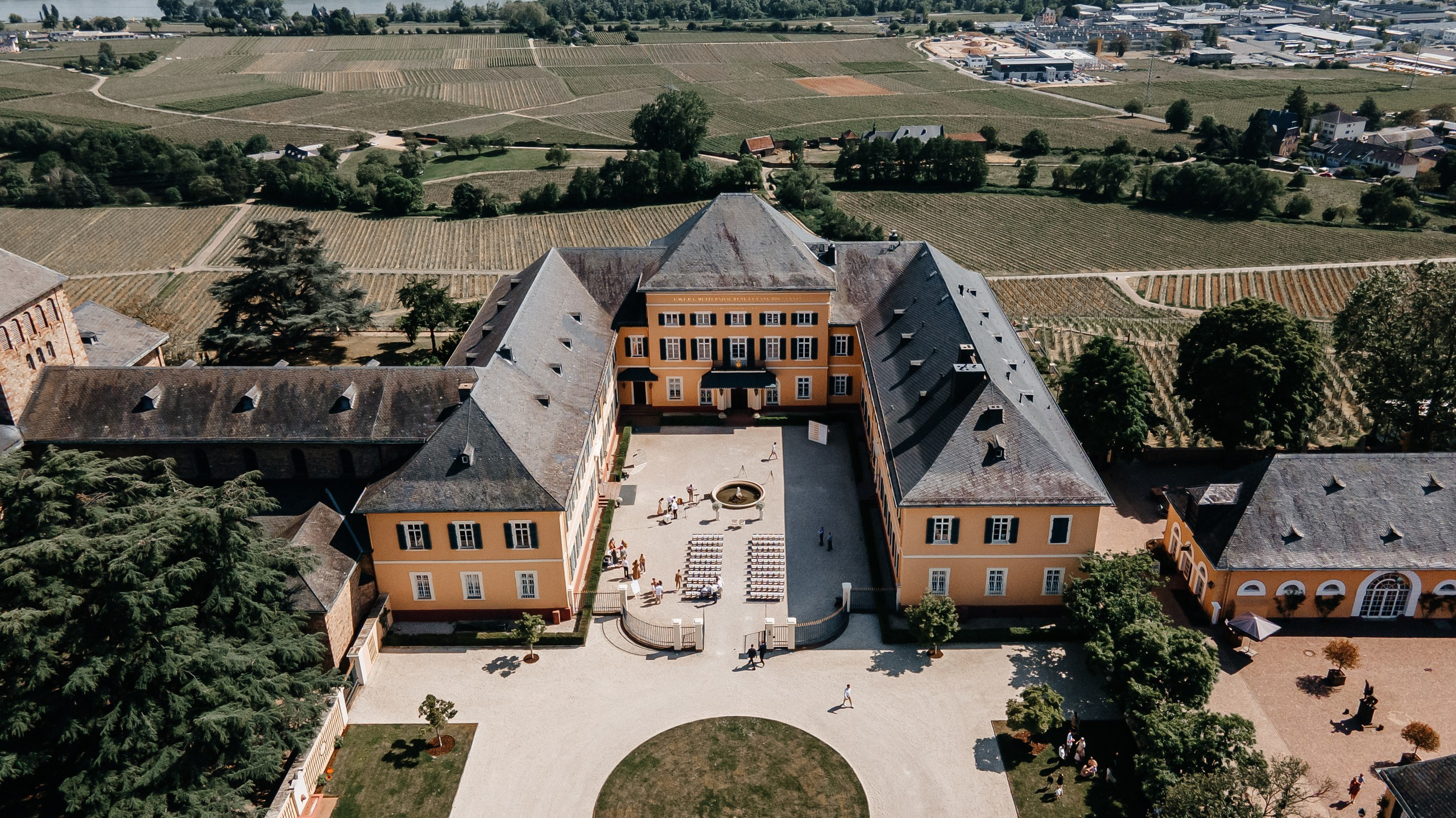 drone schloss johannisberg