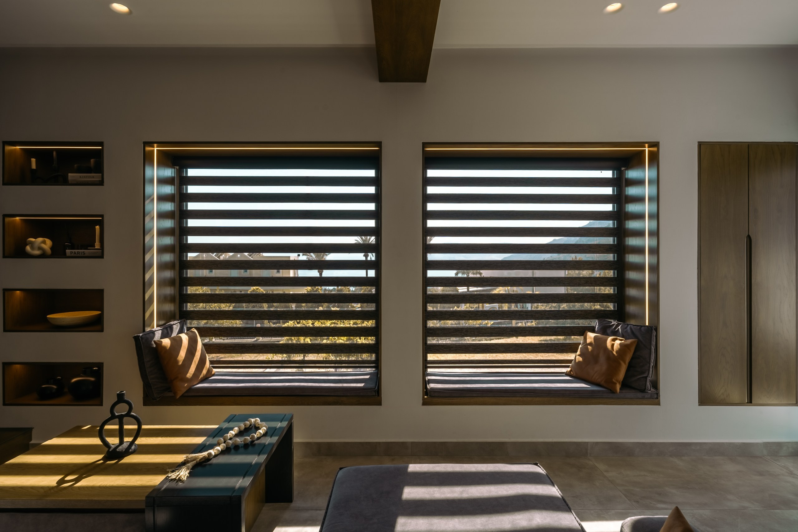 Idomenea Interior. Photo & Videos