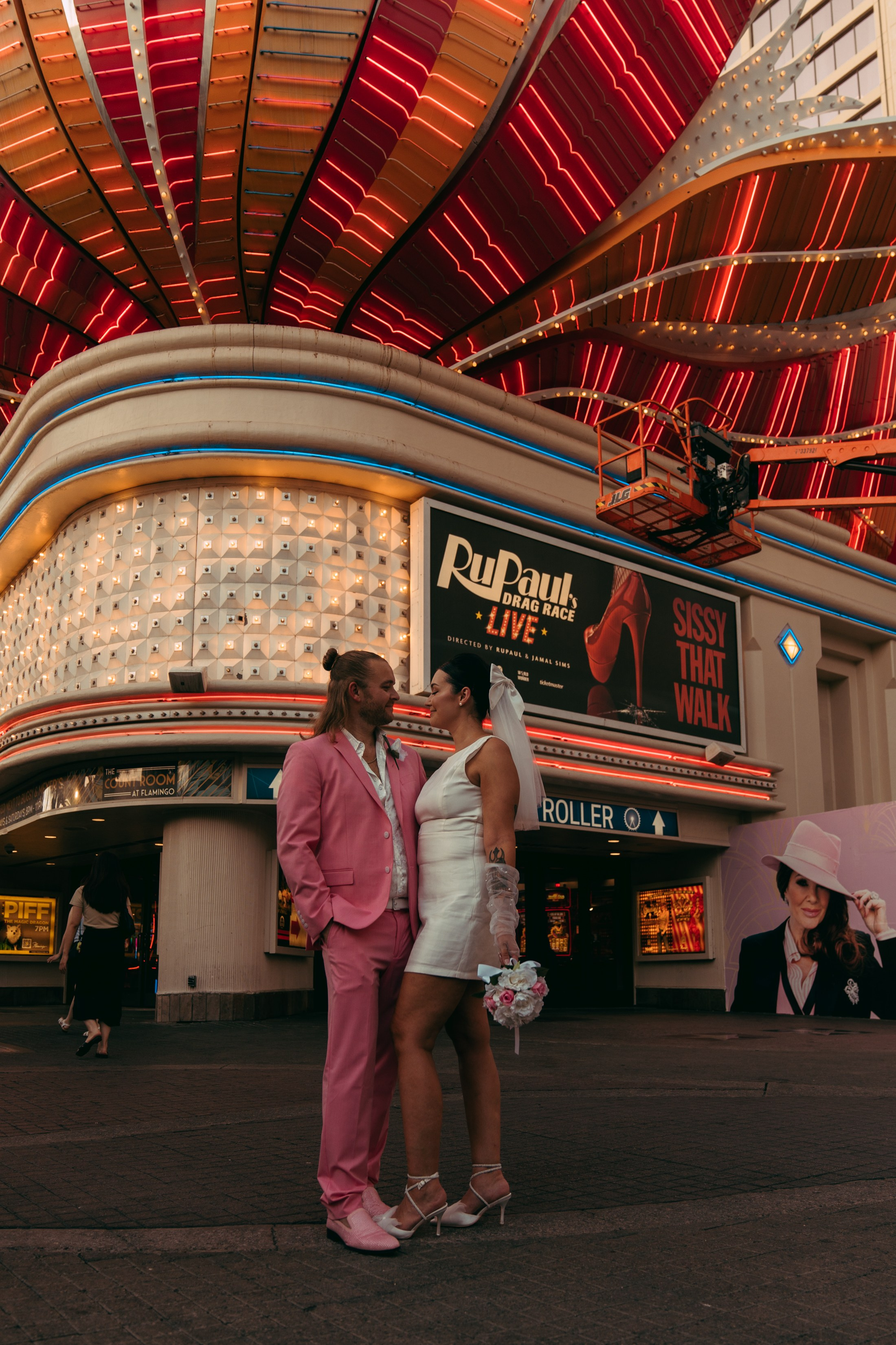 Joey&Afton. Wedding & elopement photographer Viktoriya Kravtsov. Las Vegas