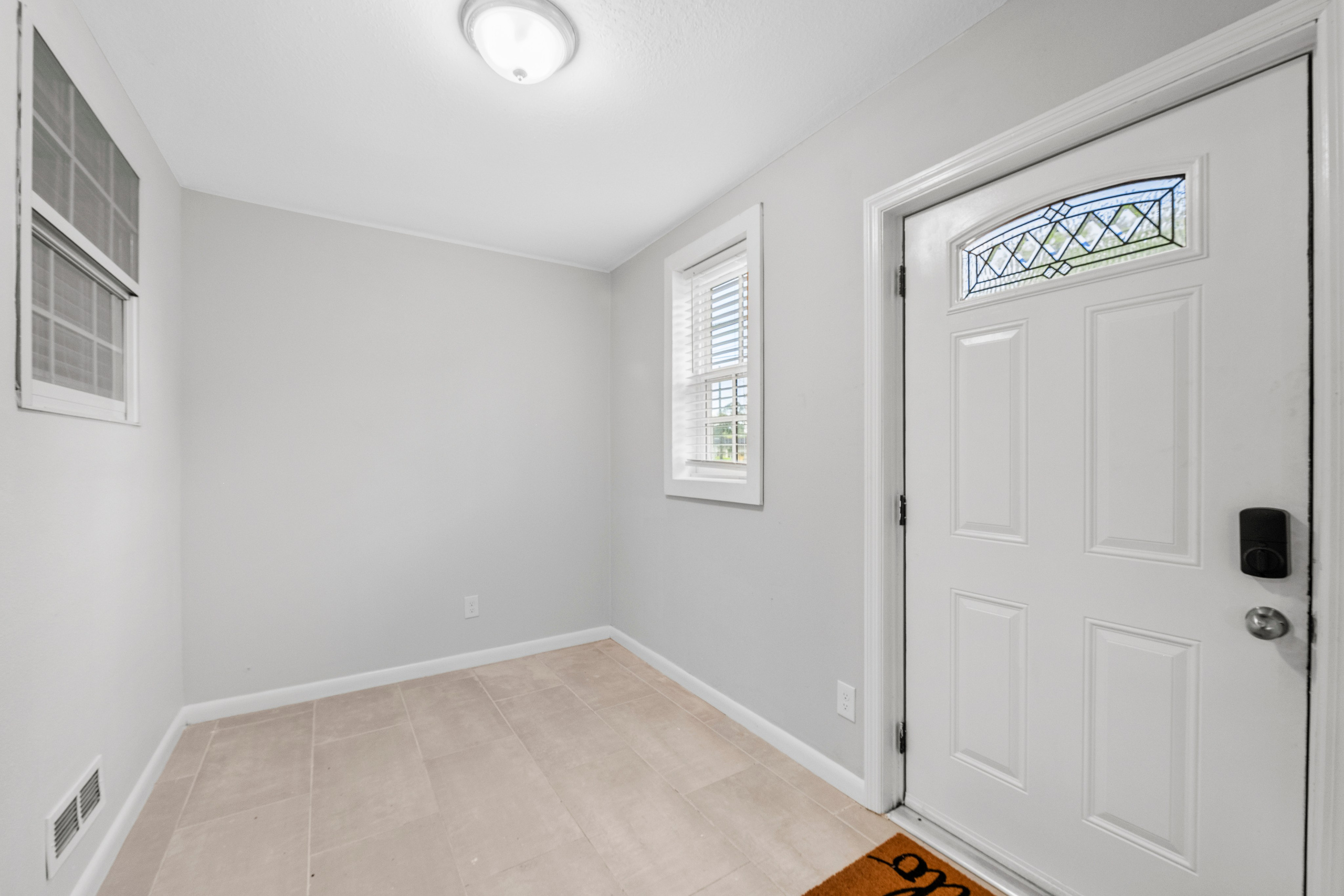 Angol Pl, Jacksonville, Fl 32 210