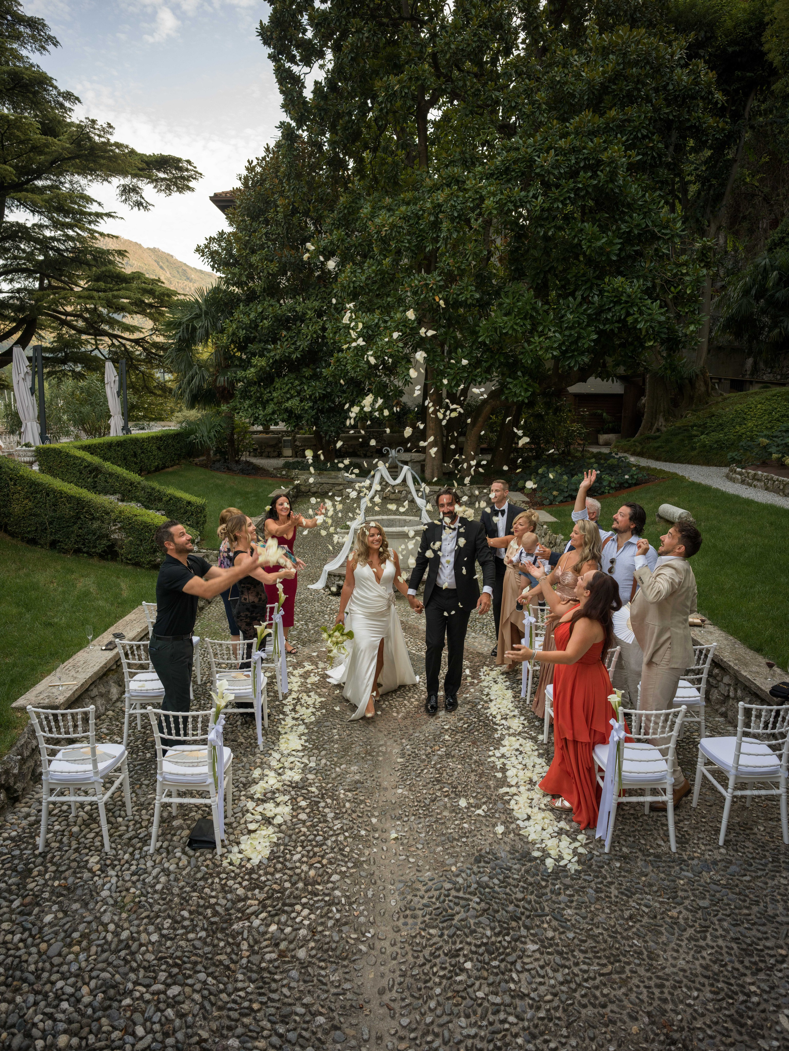 Lake Como Proposal Photographer & Elopement Planner | Packages from €1200 | Luxury Photoshoots in Italy — Ale Kor