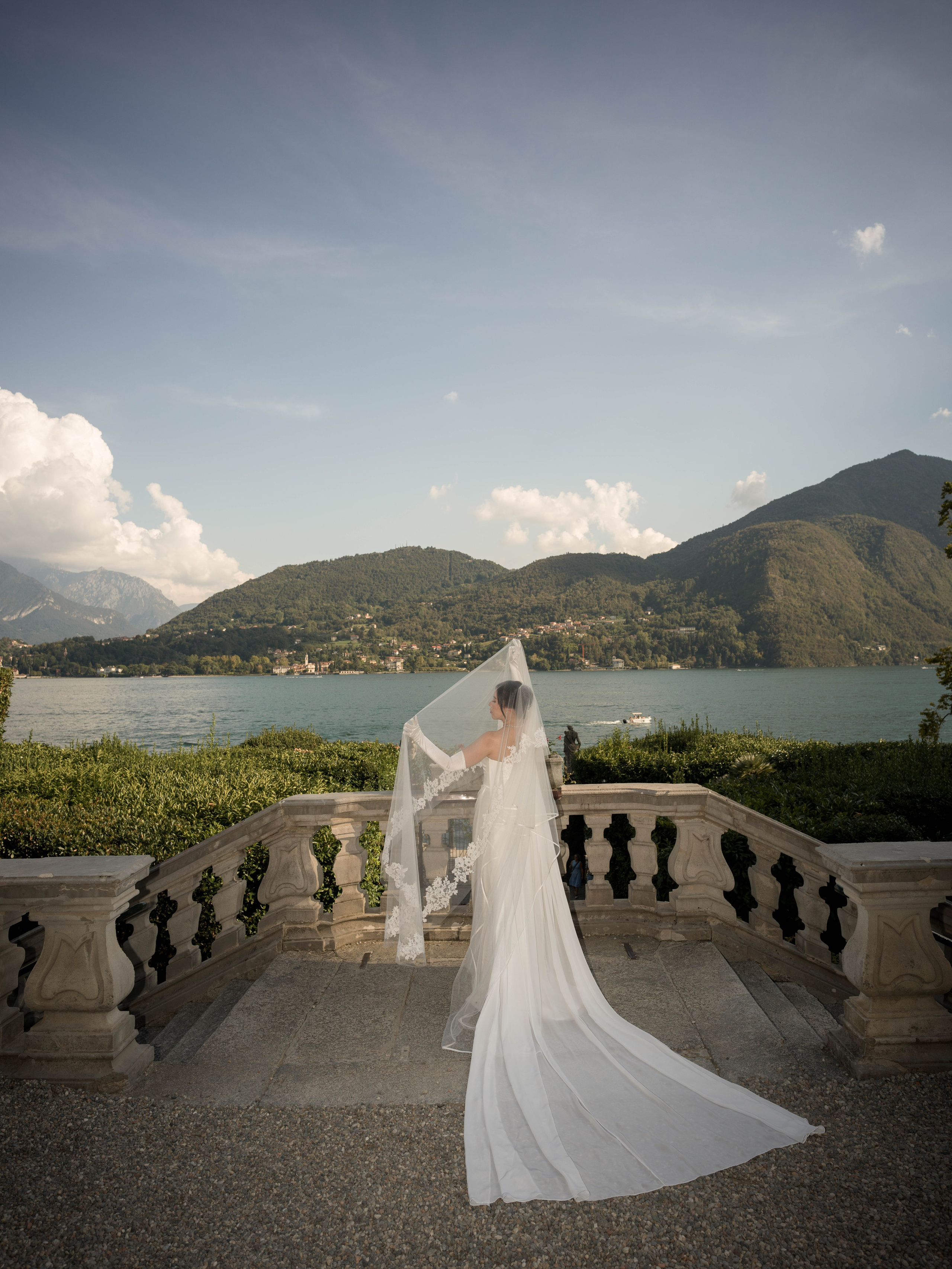 Lake Como Proposal Photographer & Elopement Planner | Packages from €1200 | Luxury Photoshoots in Italy — Ale Kor