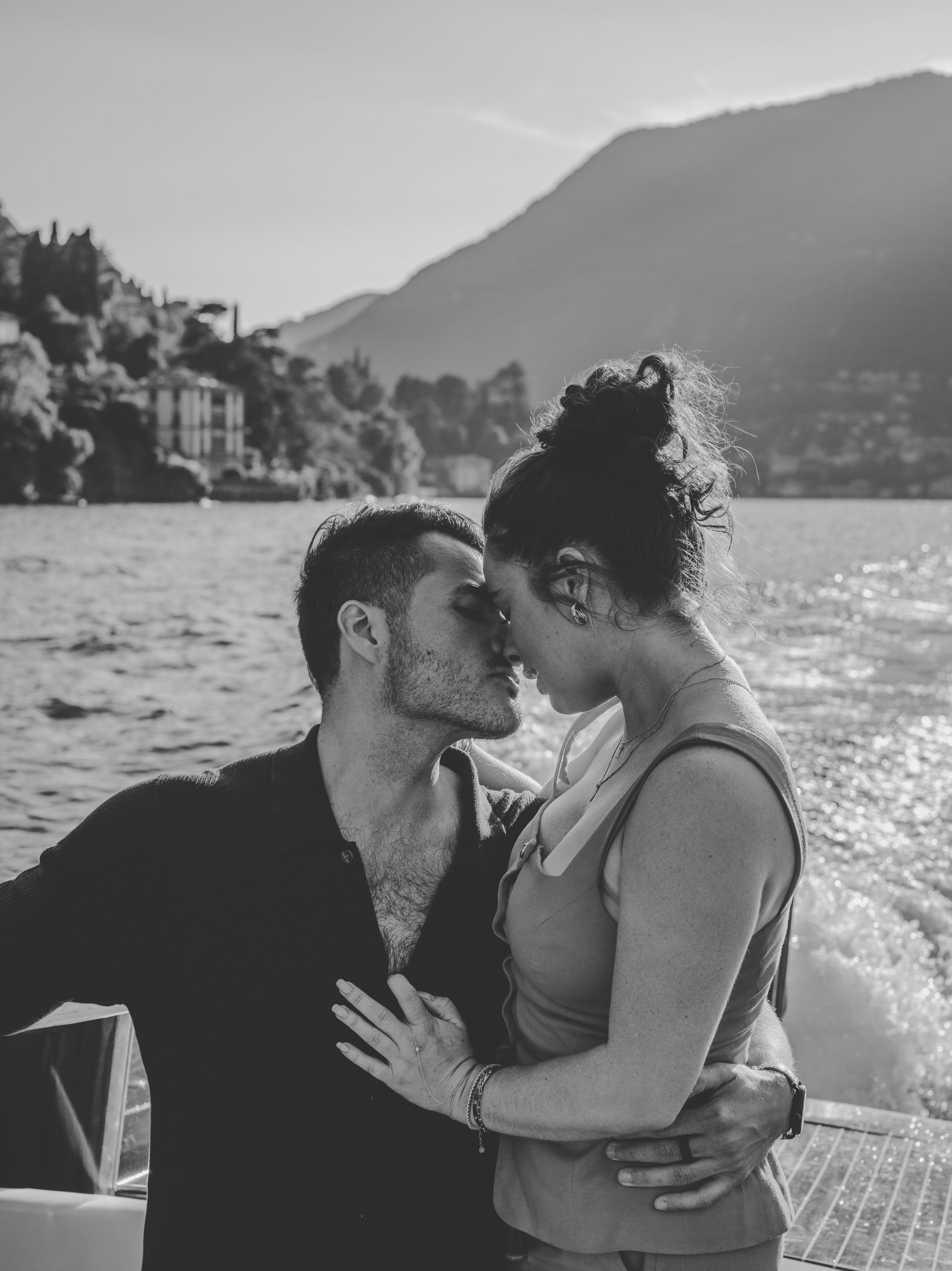 Lake Como Proposal Photographer & Elopement Planner | Packages from €1200 | Luxury Photoshoots in Italy — Ale Kor