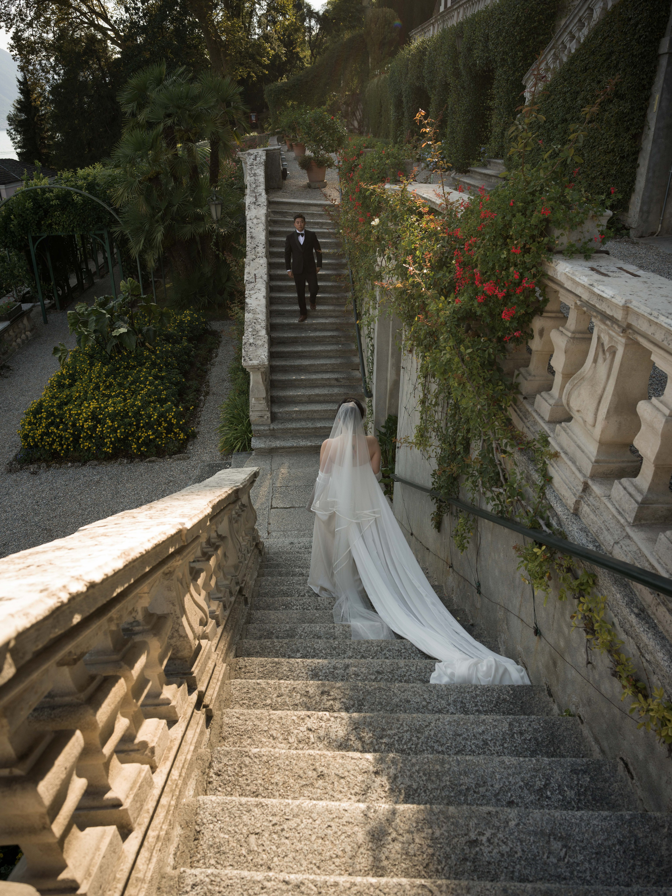 Lake Como Proposal Photographer & Elopement Planner | Packages from €1200 | Luxury Photoshoots in Italy — Ale Kor