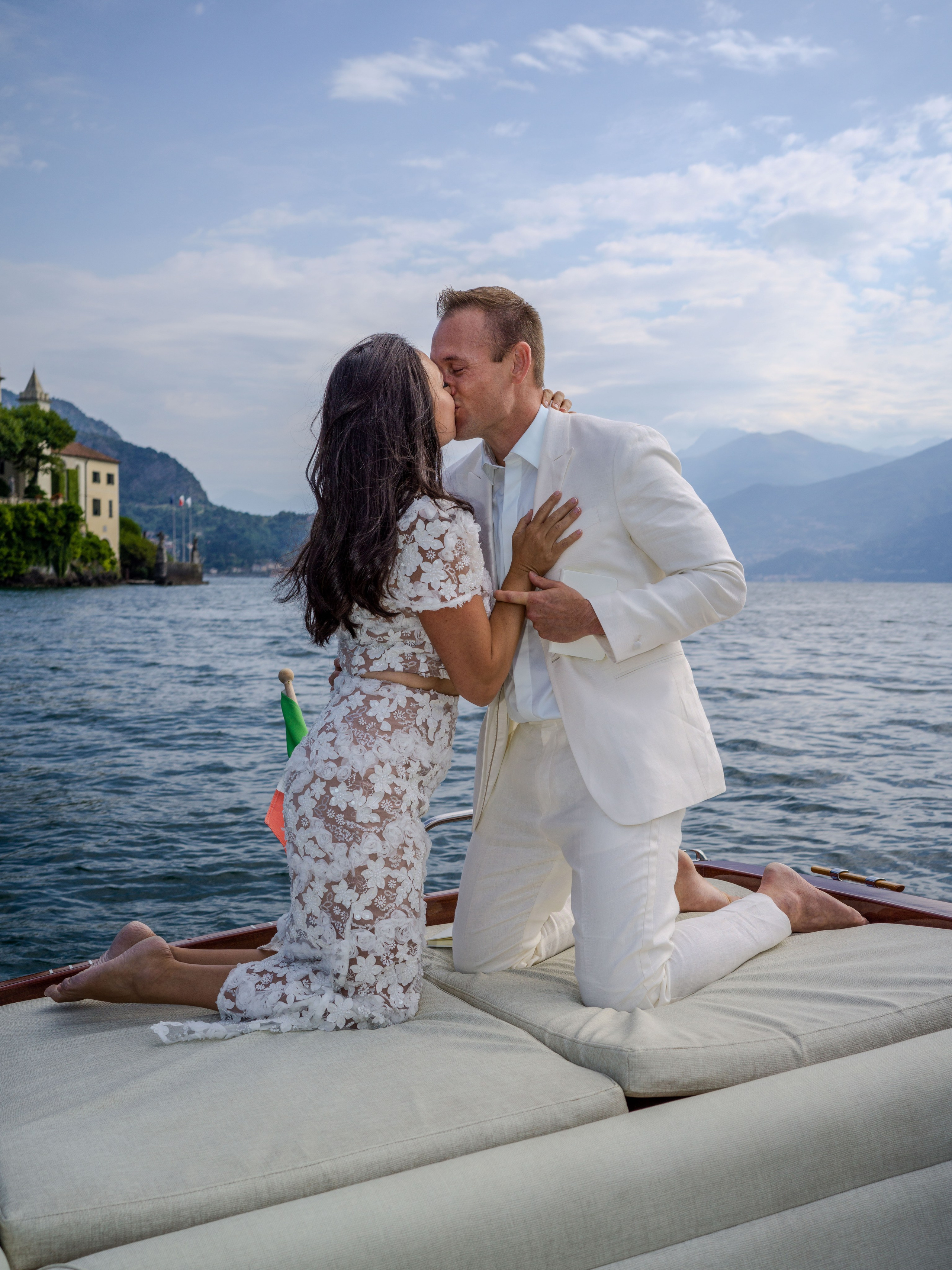 Lake Como Proposal Photographer & Elopement Planner | Packages from €1200 | Luxury Photoshoots in Italy — Ale Kor